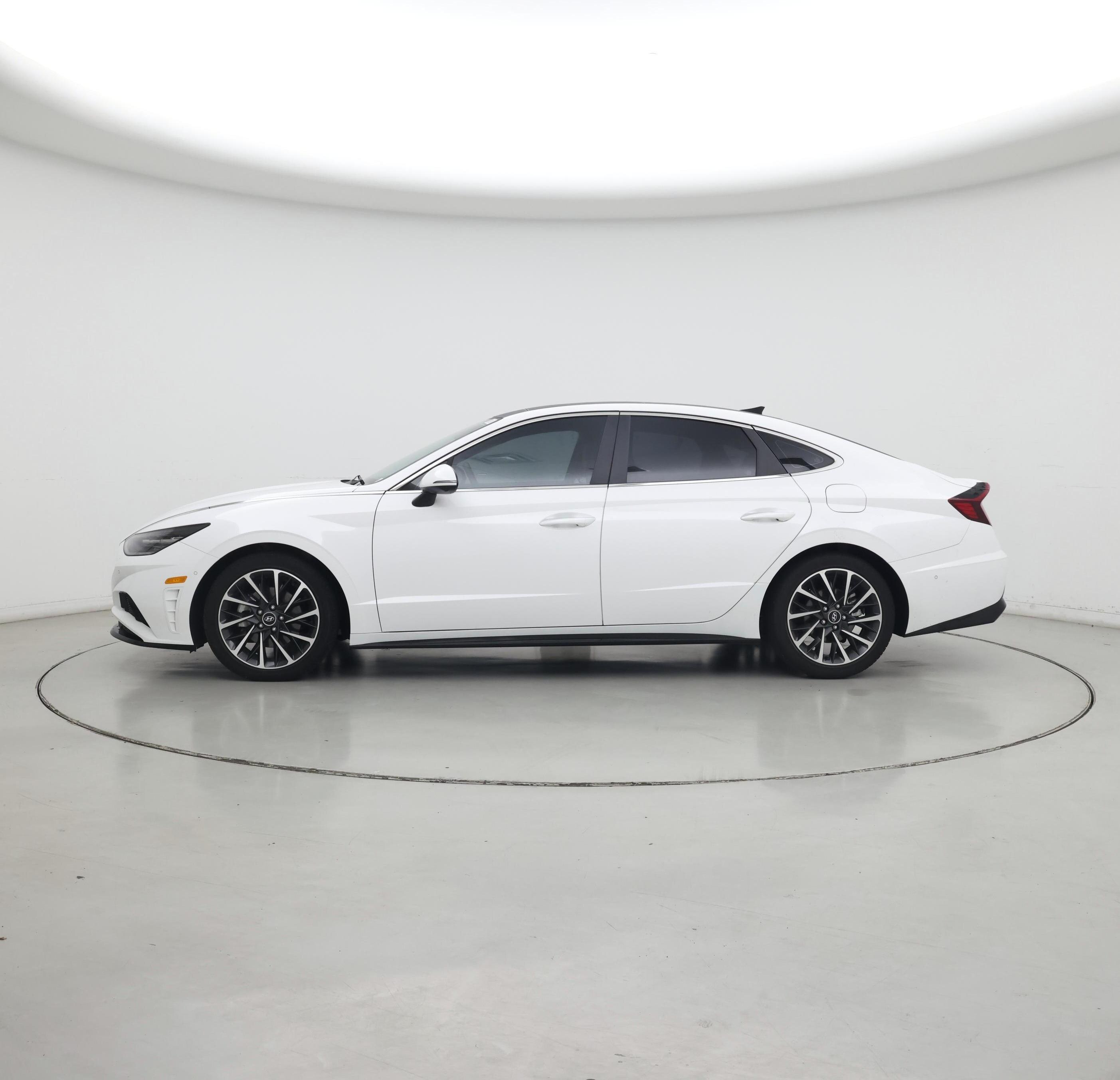 Thumbnail: 2023 Hyundai Sonata - 3