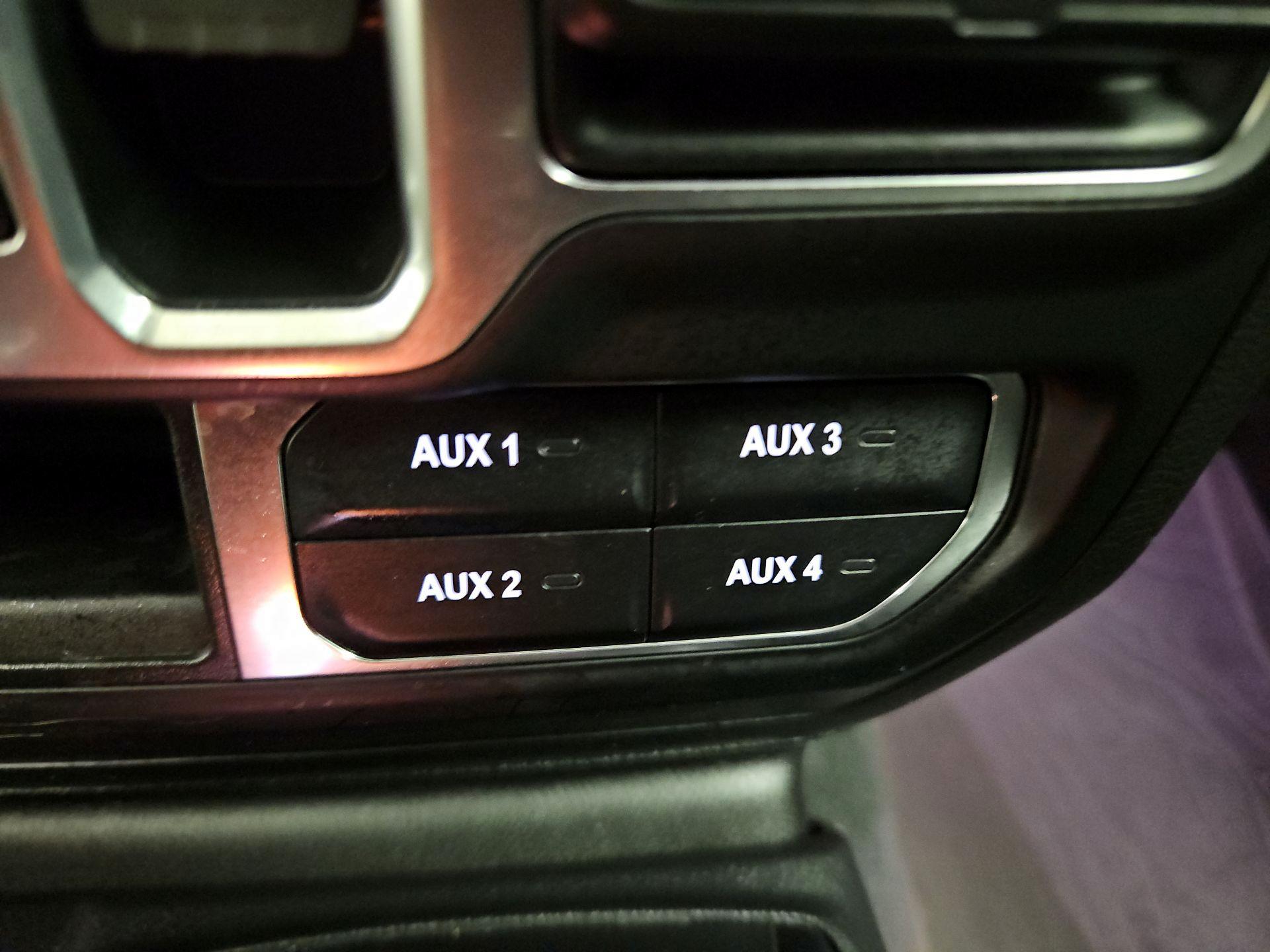 Thumbnail: 2023 Jeep Wrangler - 19