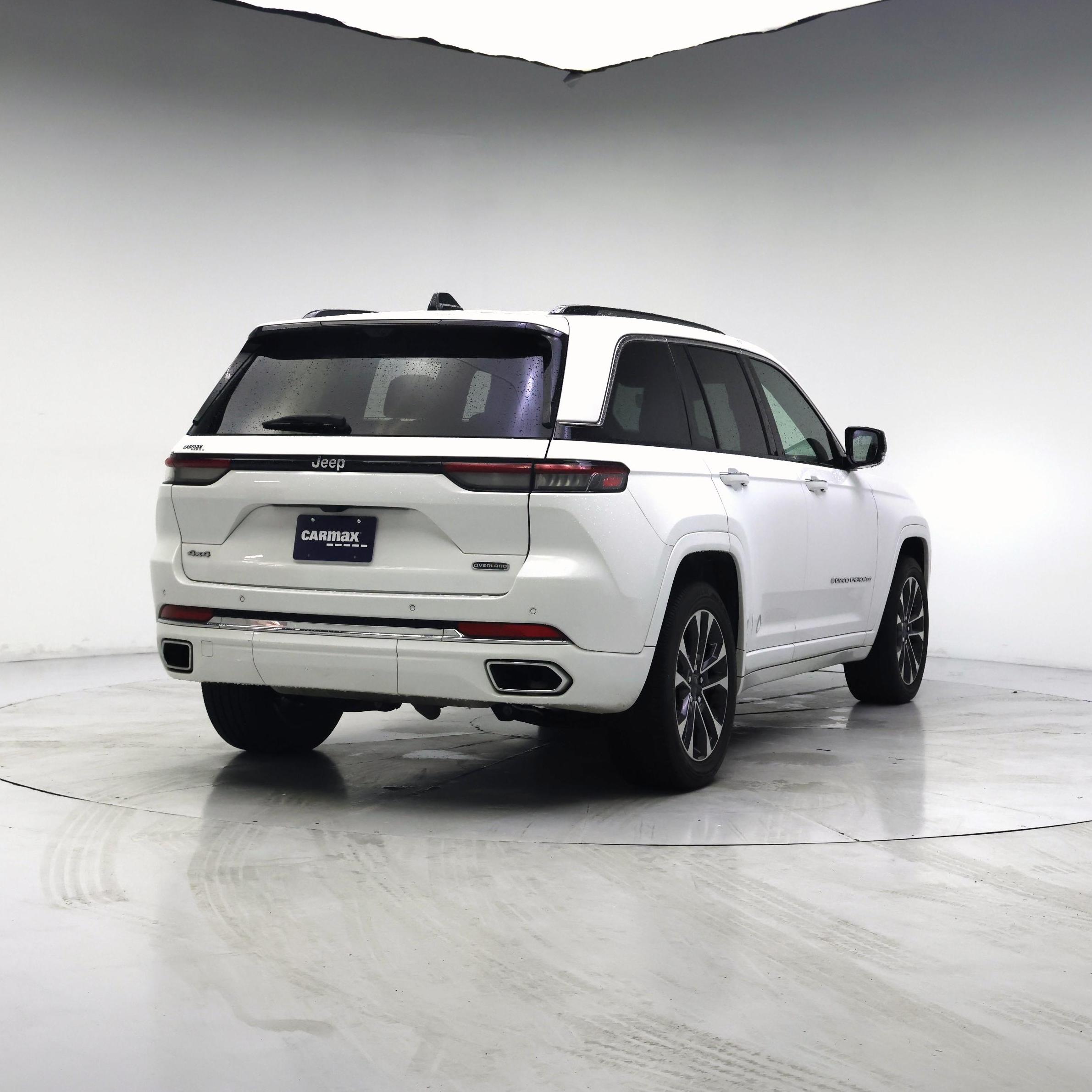 Thumbnail: 2023 Jeep Grand Cherokee - 8