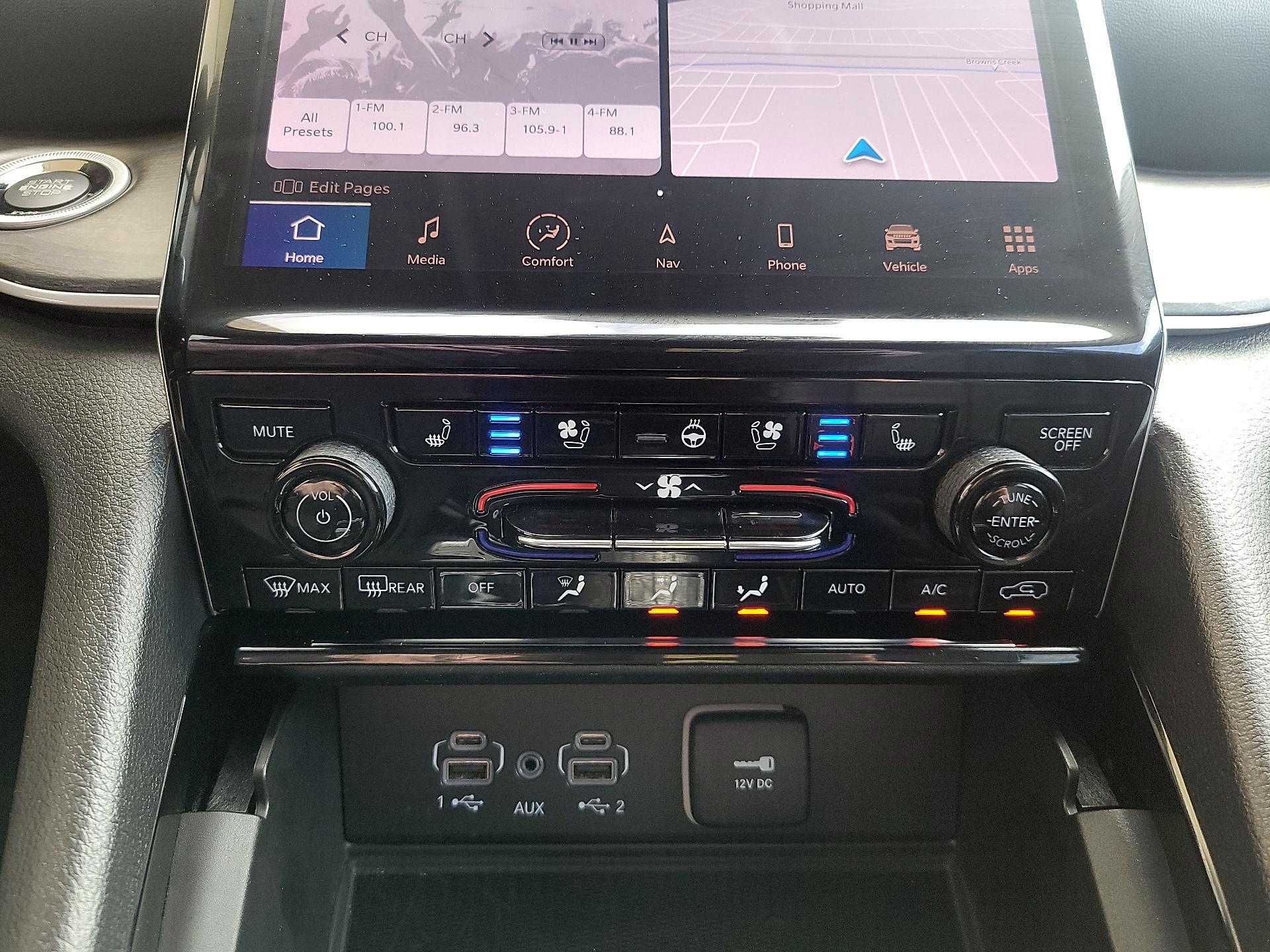 Thumbnail: 2023 Jeep Grand Cherokee - 15