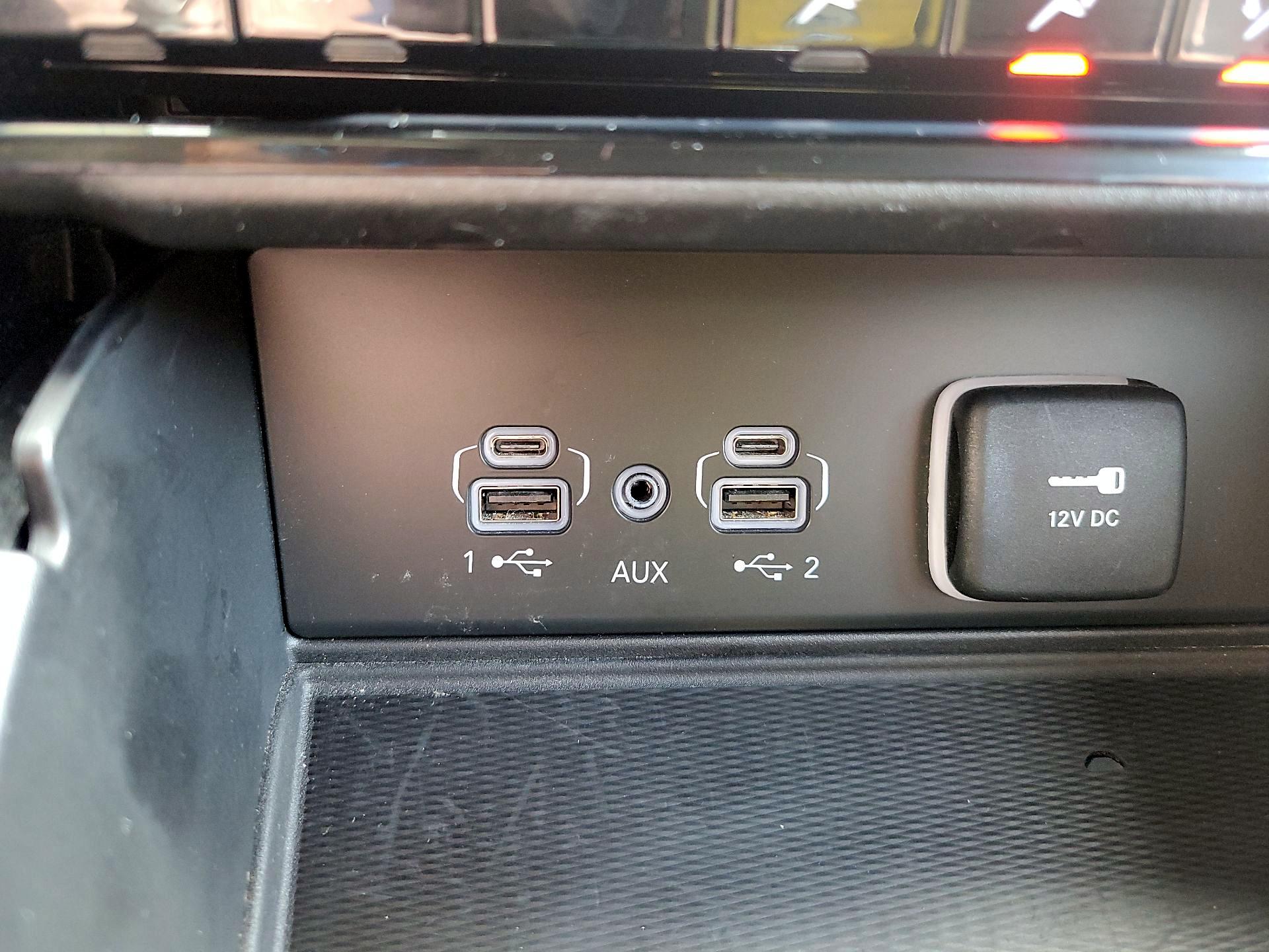 Thumbnail: 2023 Jeep Grand Cherokee - 17