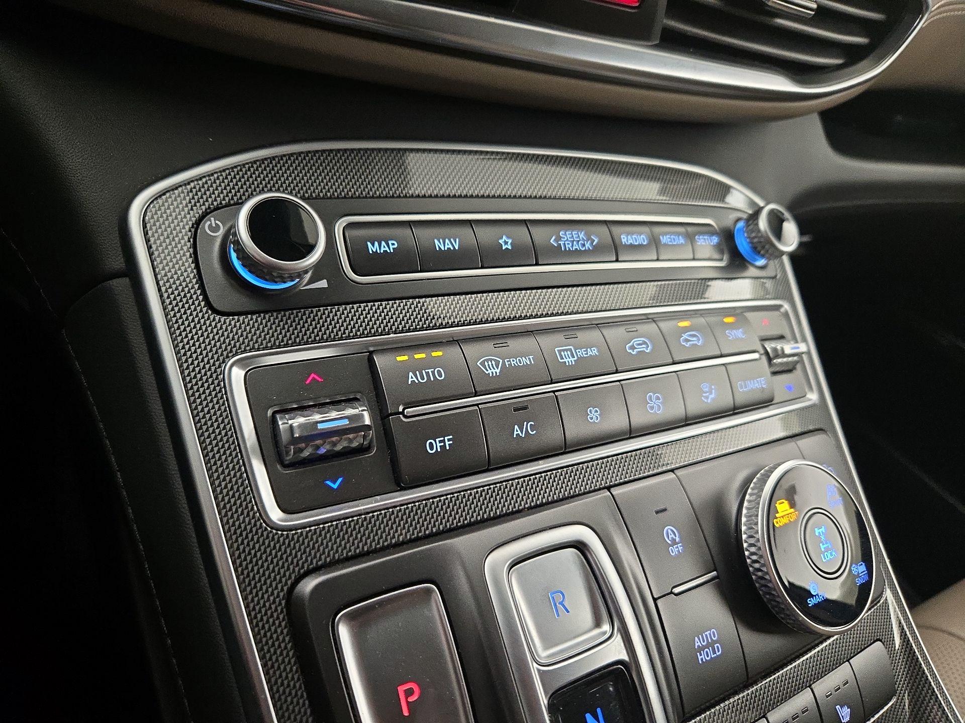 Thumbnail: 2023 Hyundai Santa Fe - 17