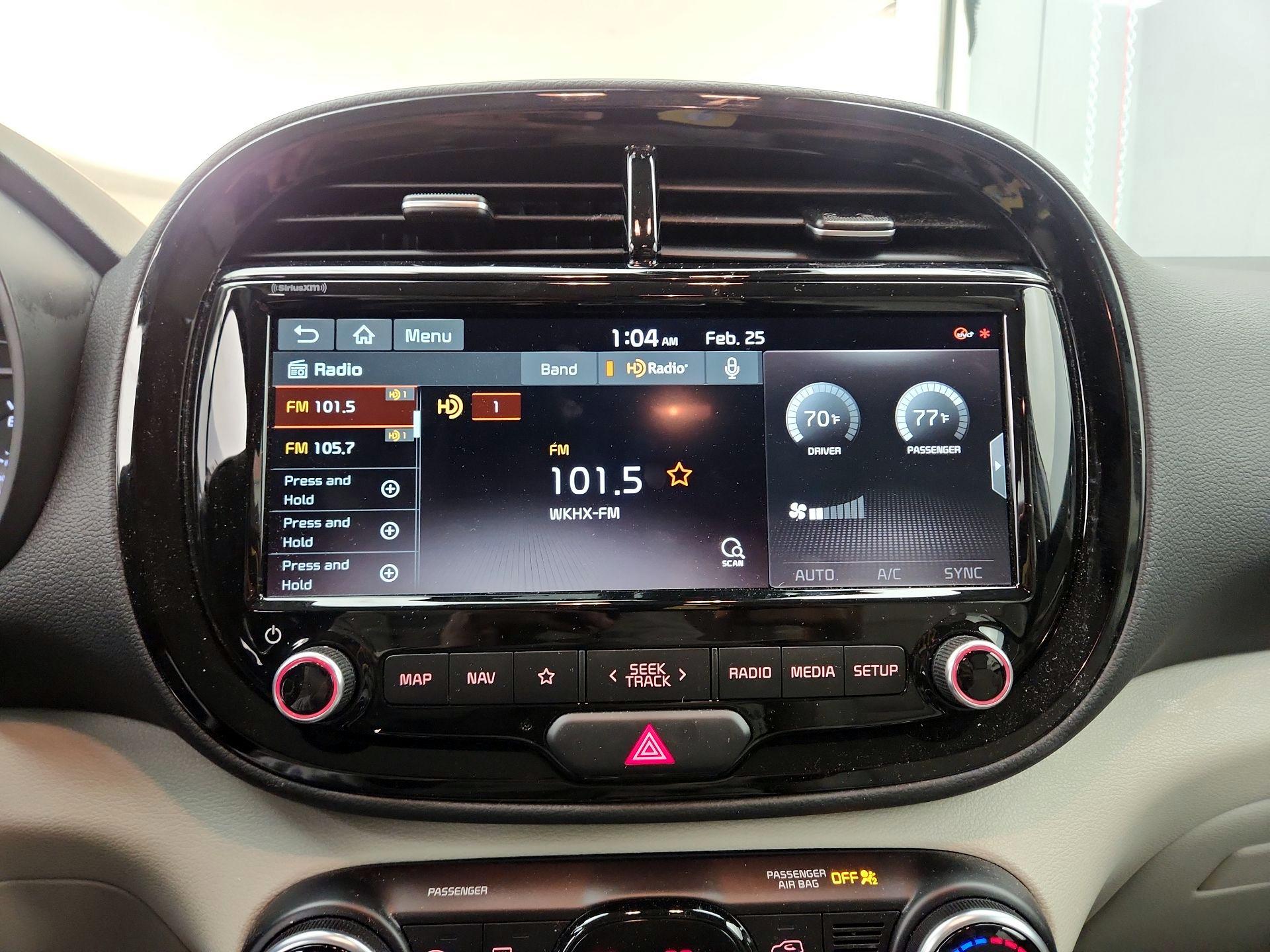 Thumbnail: 2020 Kia Soul - 16