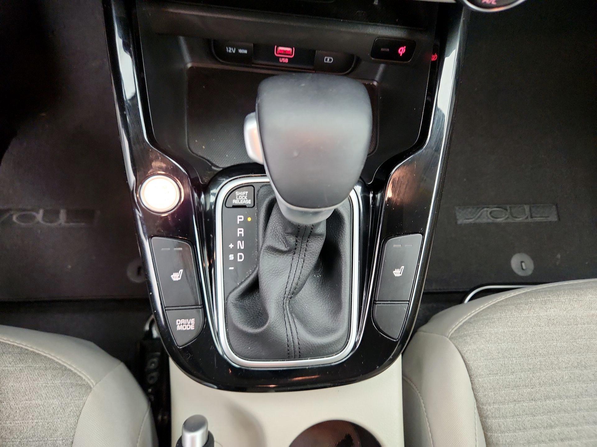 Thumbnail: 2020 Kia Soul - 18