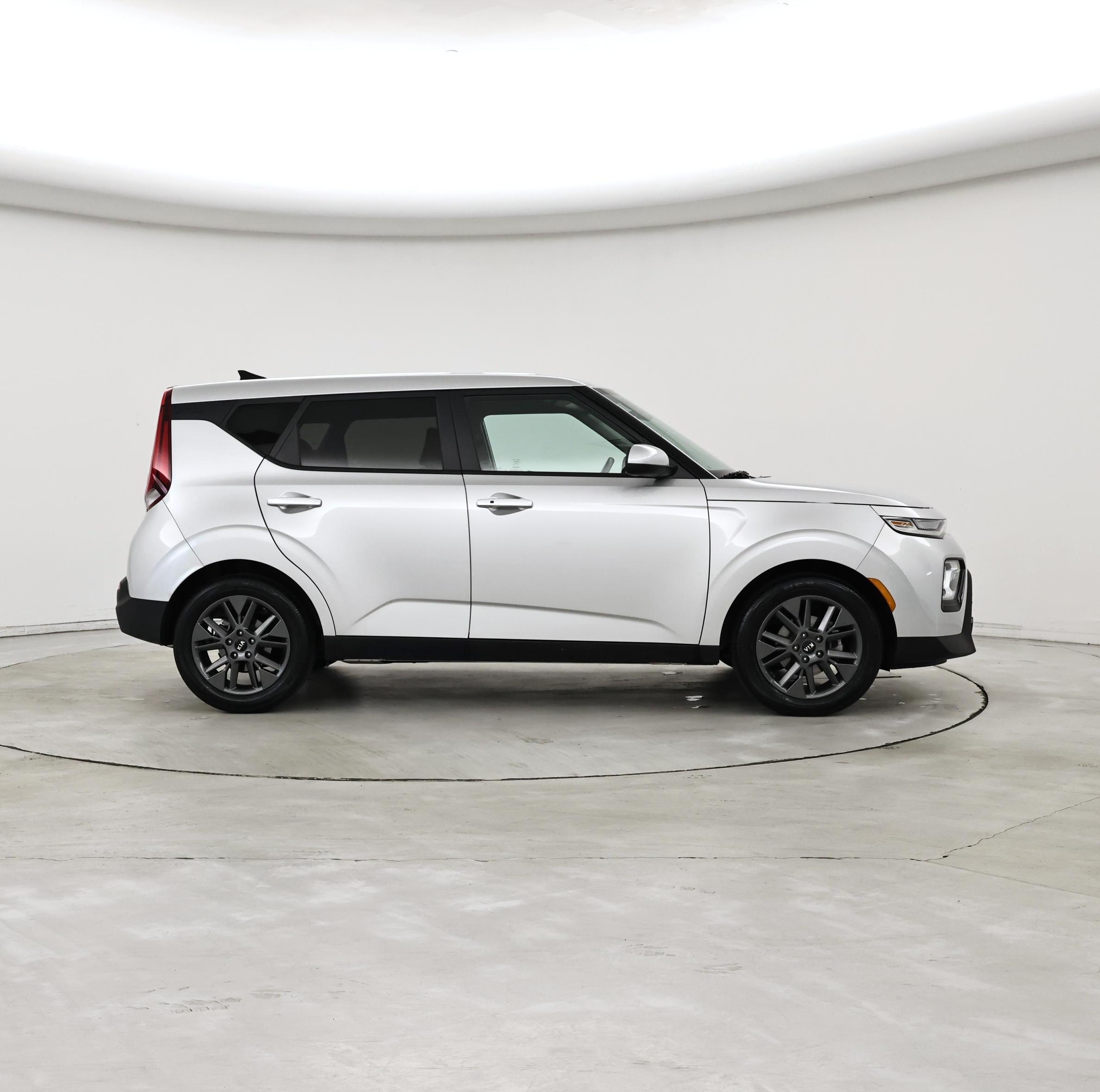 Thumbnail: 2020 Kia Soul - 7
