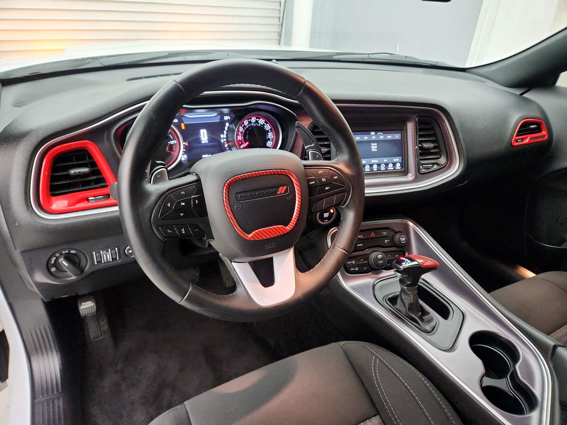 Thumbnail: 2018 Dodge Challenger - 9