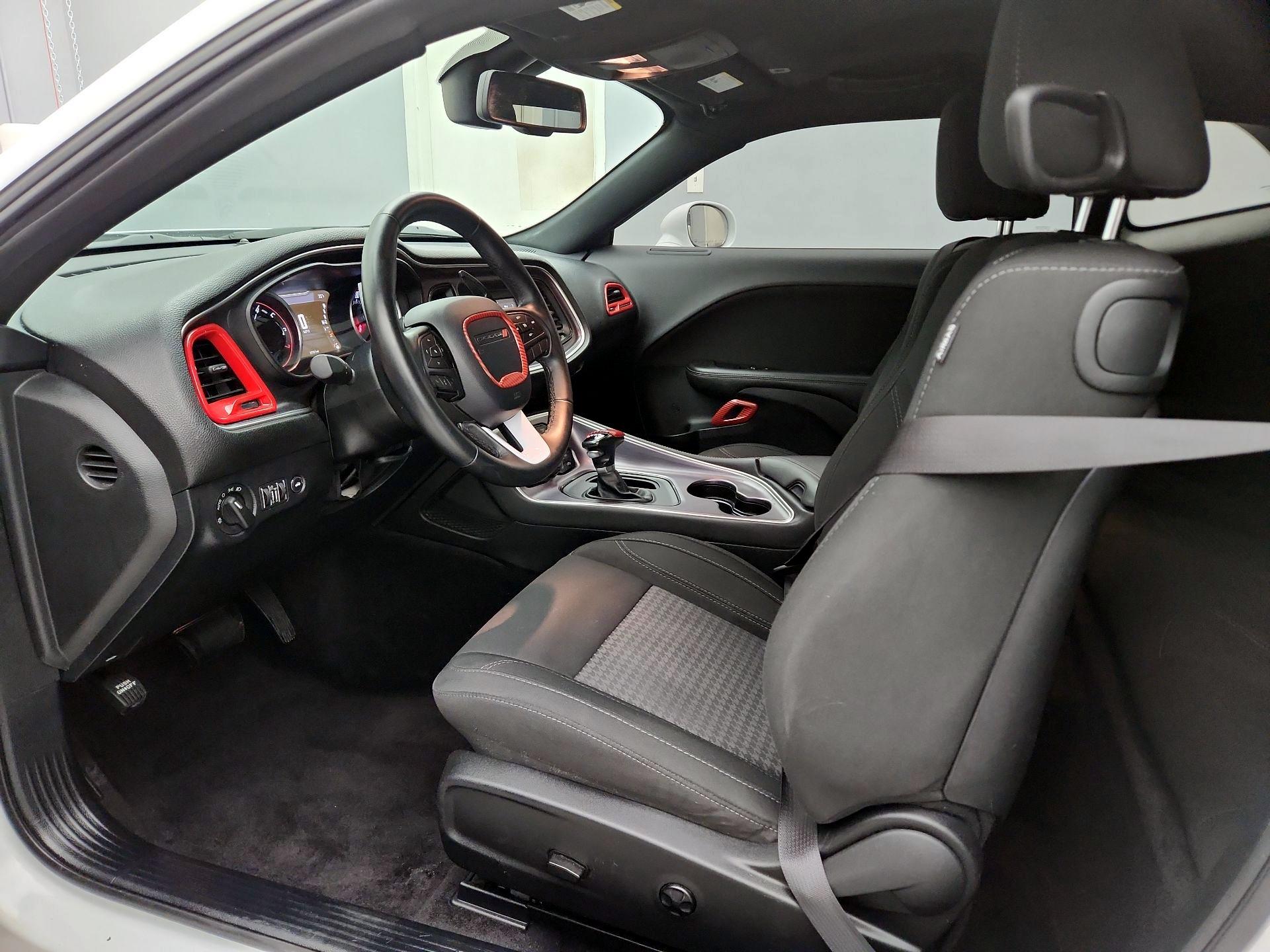 Thumbnail: 2018 Dodge Challenger - 11