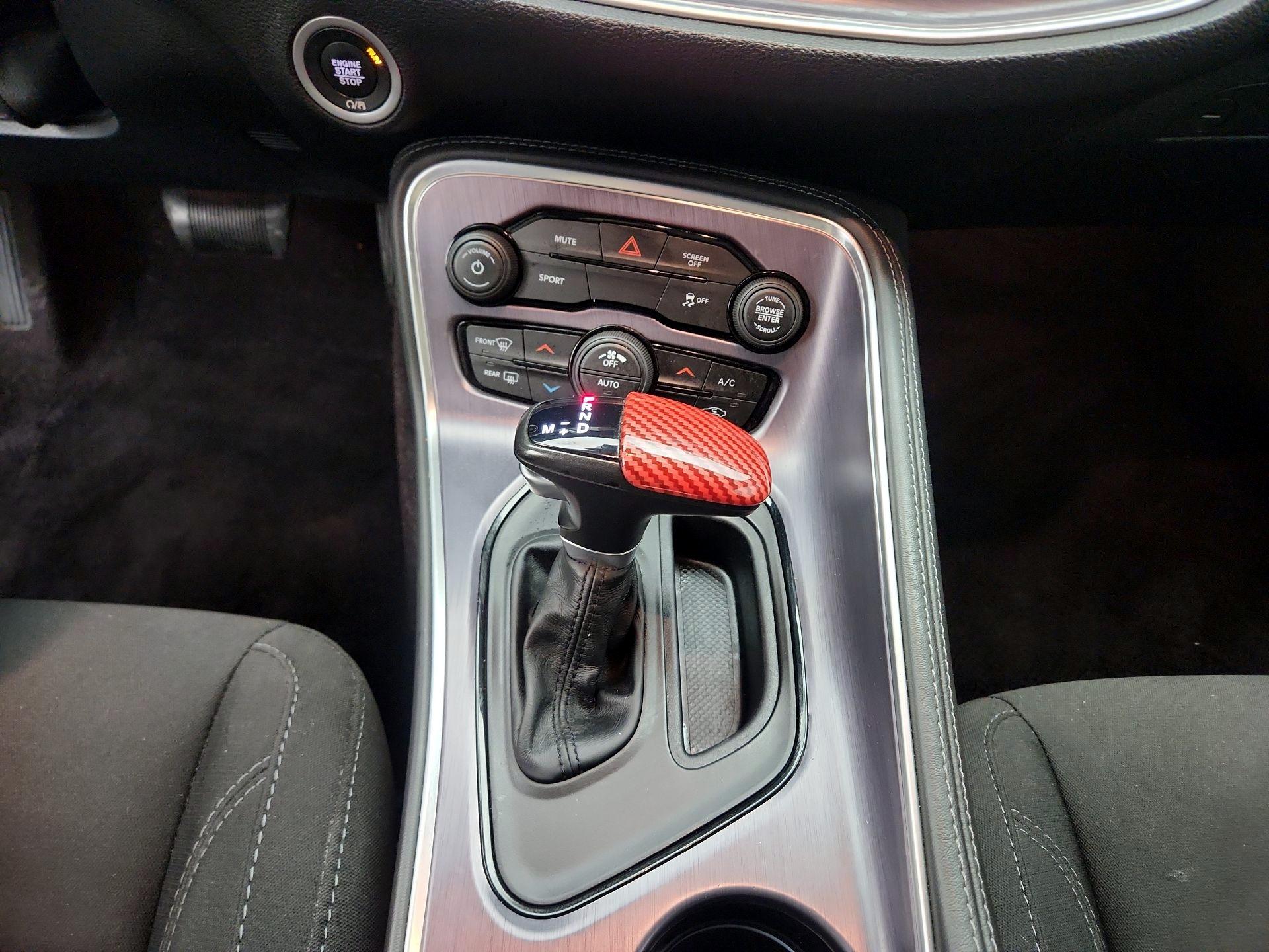Thumbnail: 2018 Dodge Challenger - 17