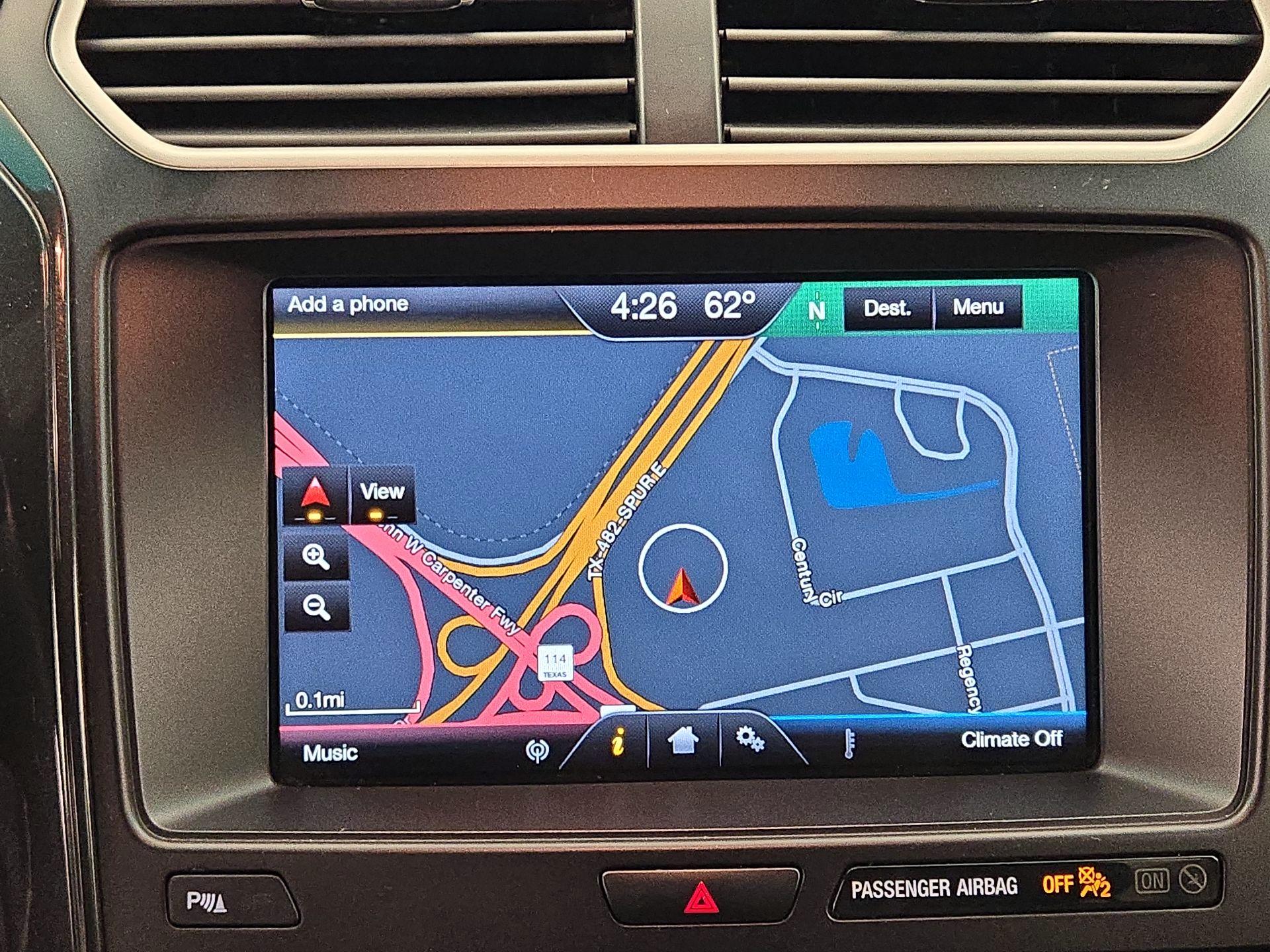 Thumbnail: 2016 Ford Explorer - 14