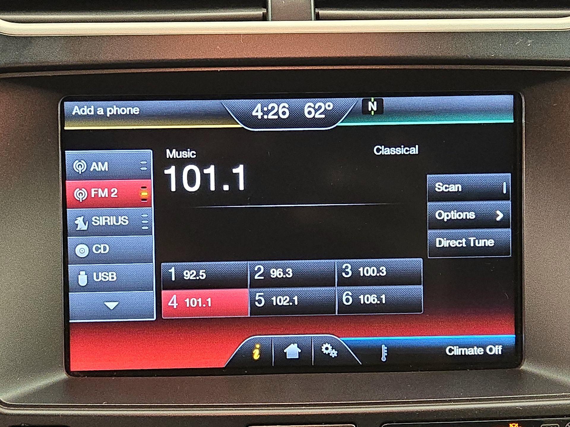 Thumbnail: 2016 Ford Explorer - 16