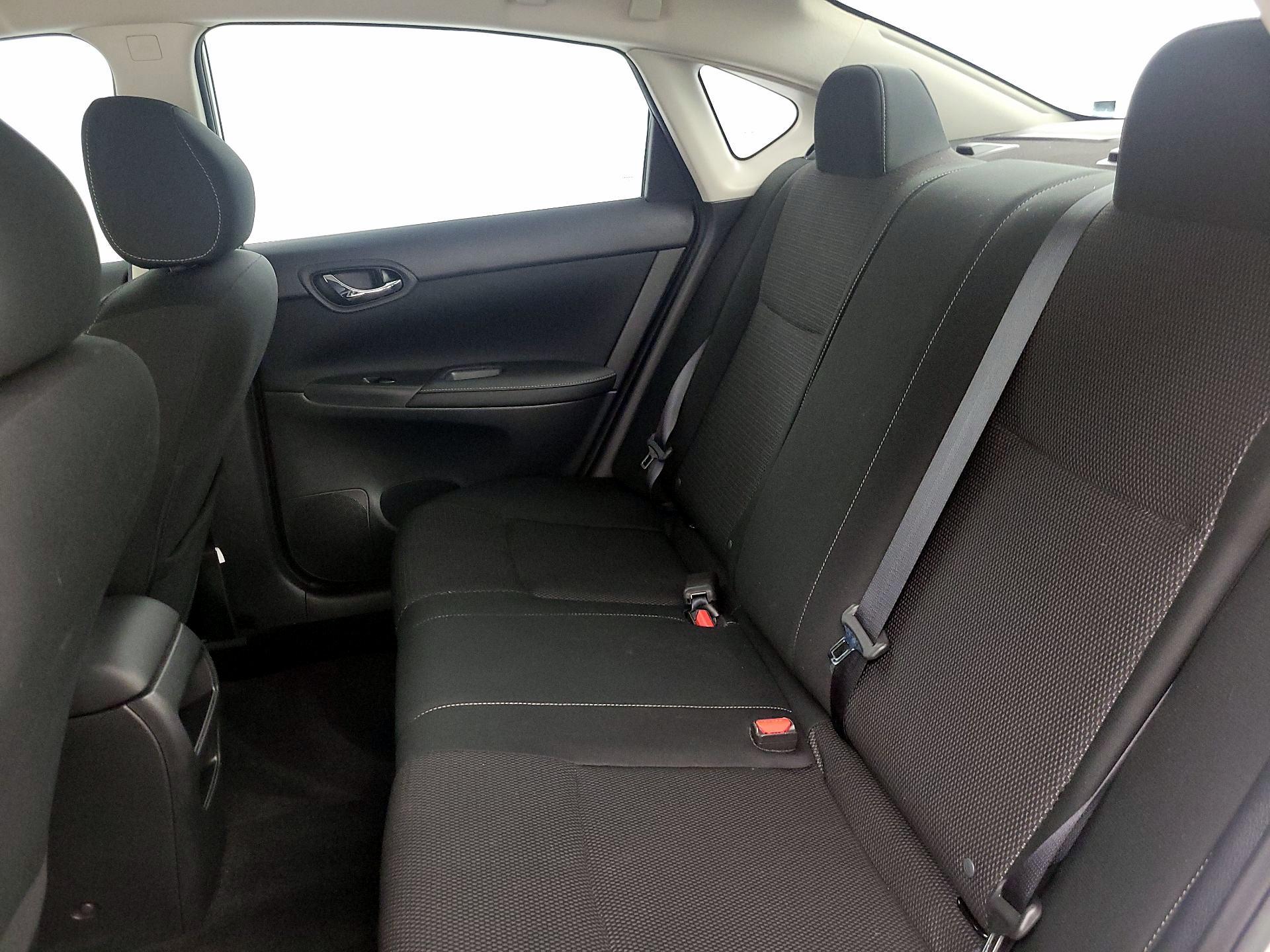 Thumbnail: 2019 Nissan Sentra - 19