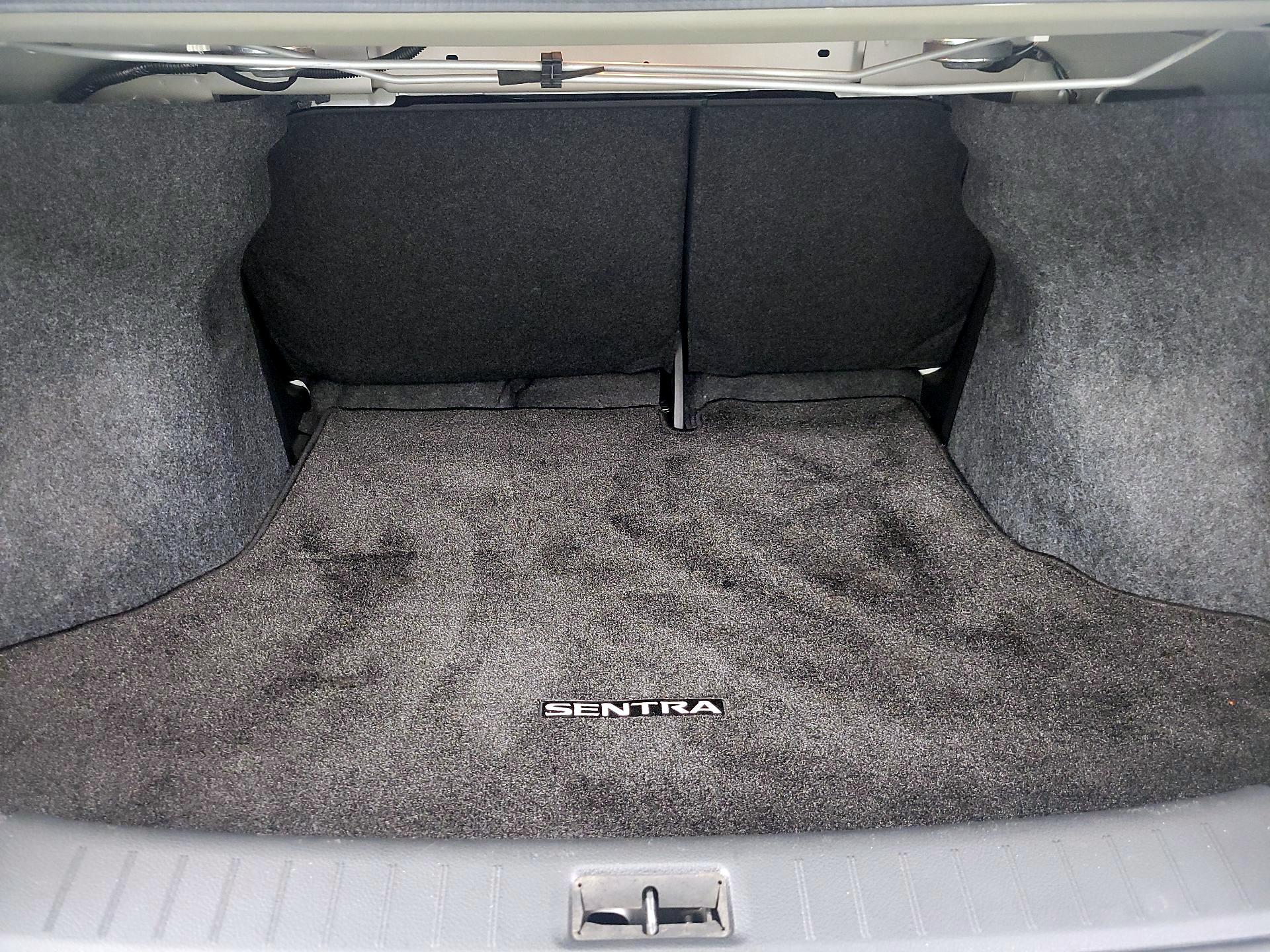 Thumbnail: 2019 Nissan Sentra - 20