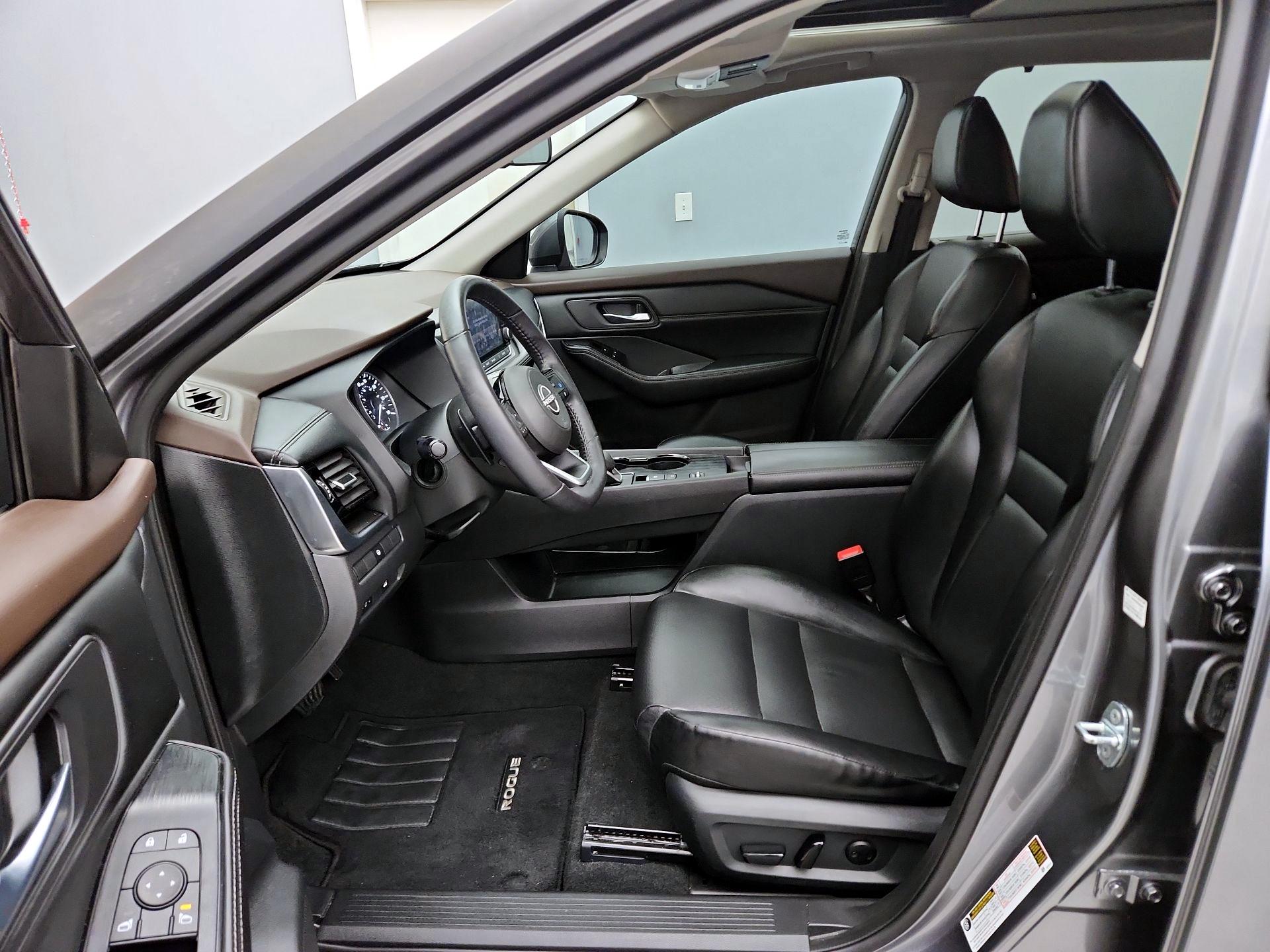 Thumbnail: 2022 Nissan Rogue - 11