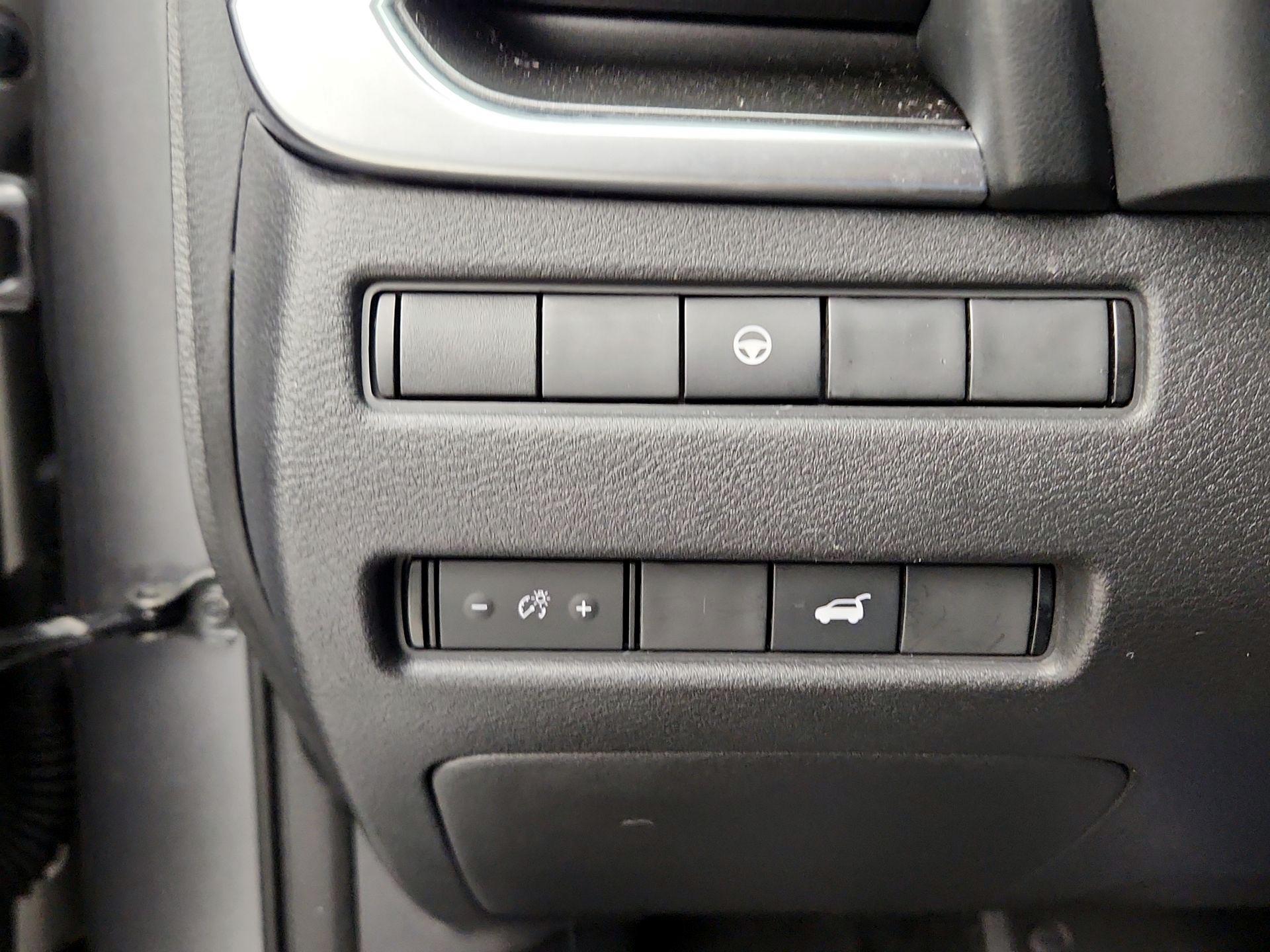 Thumbnail: 2022 Nissan Rogue - 13