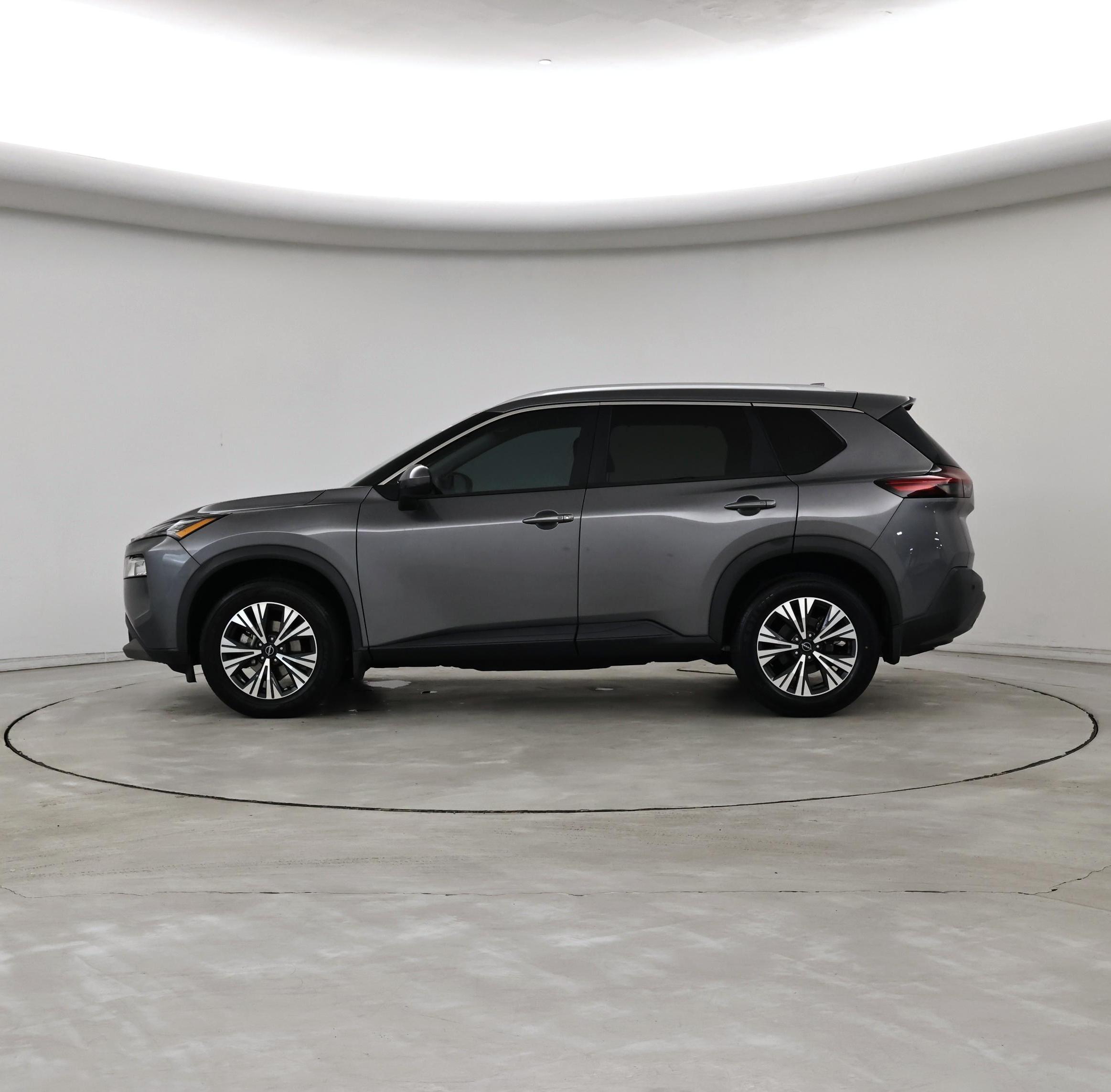 Thumbnail: 2022 Nissan Rogue - 3