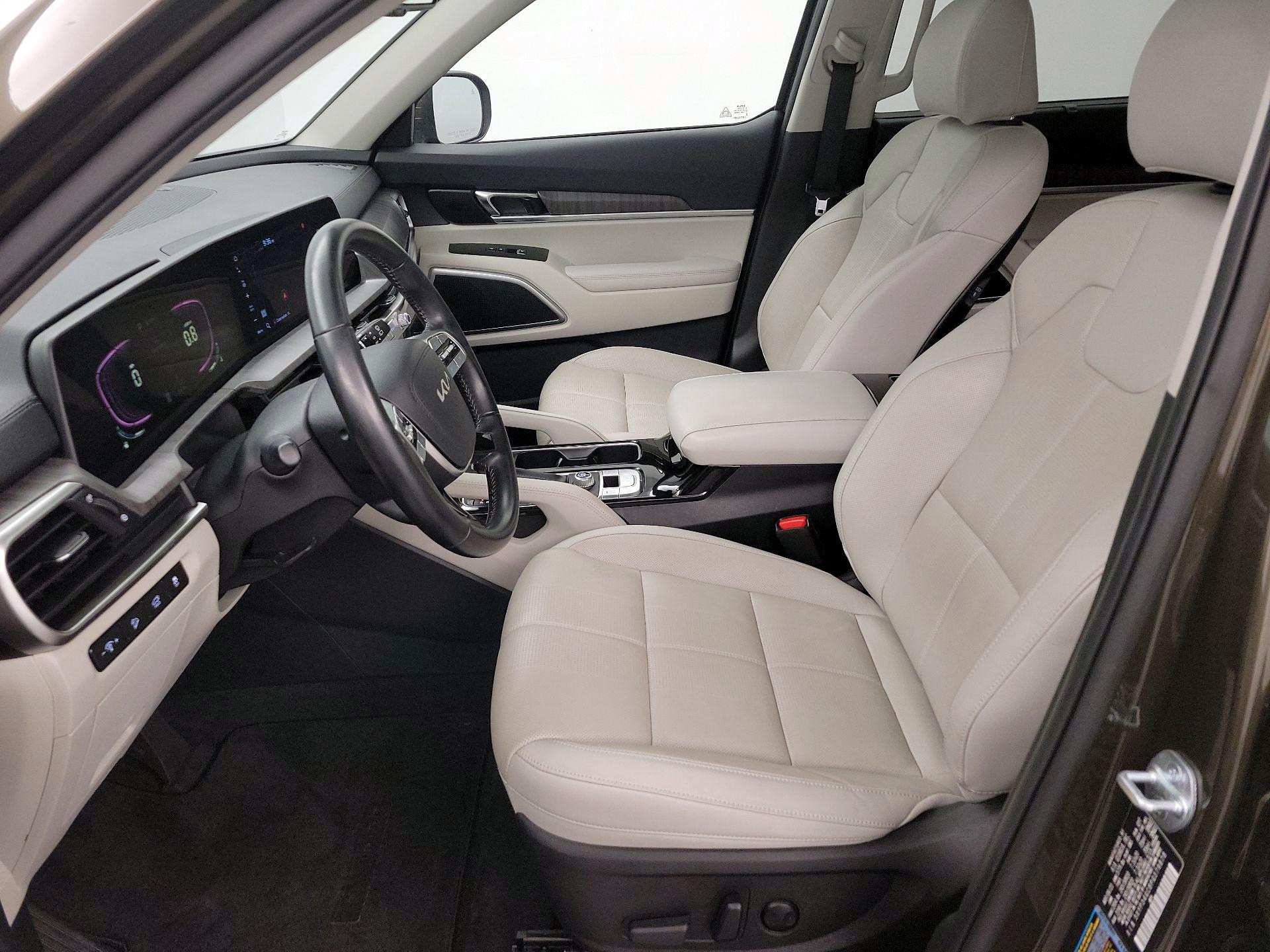 Thumbnail: 2023 Kia Telluride - 11