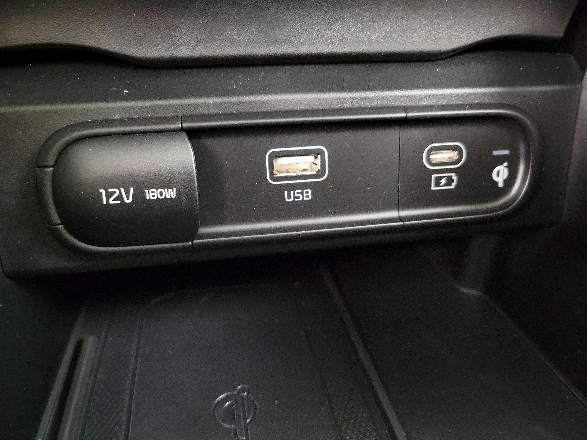 Thumbnail: 2023 Kia Telluride - 19