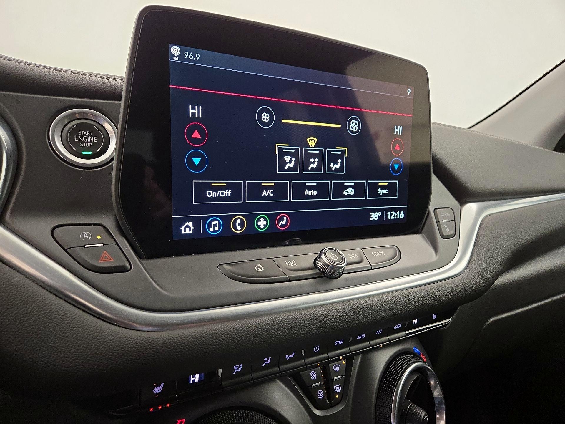 Thumbnail: 2024 Chevrolet Blazer - 16