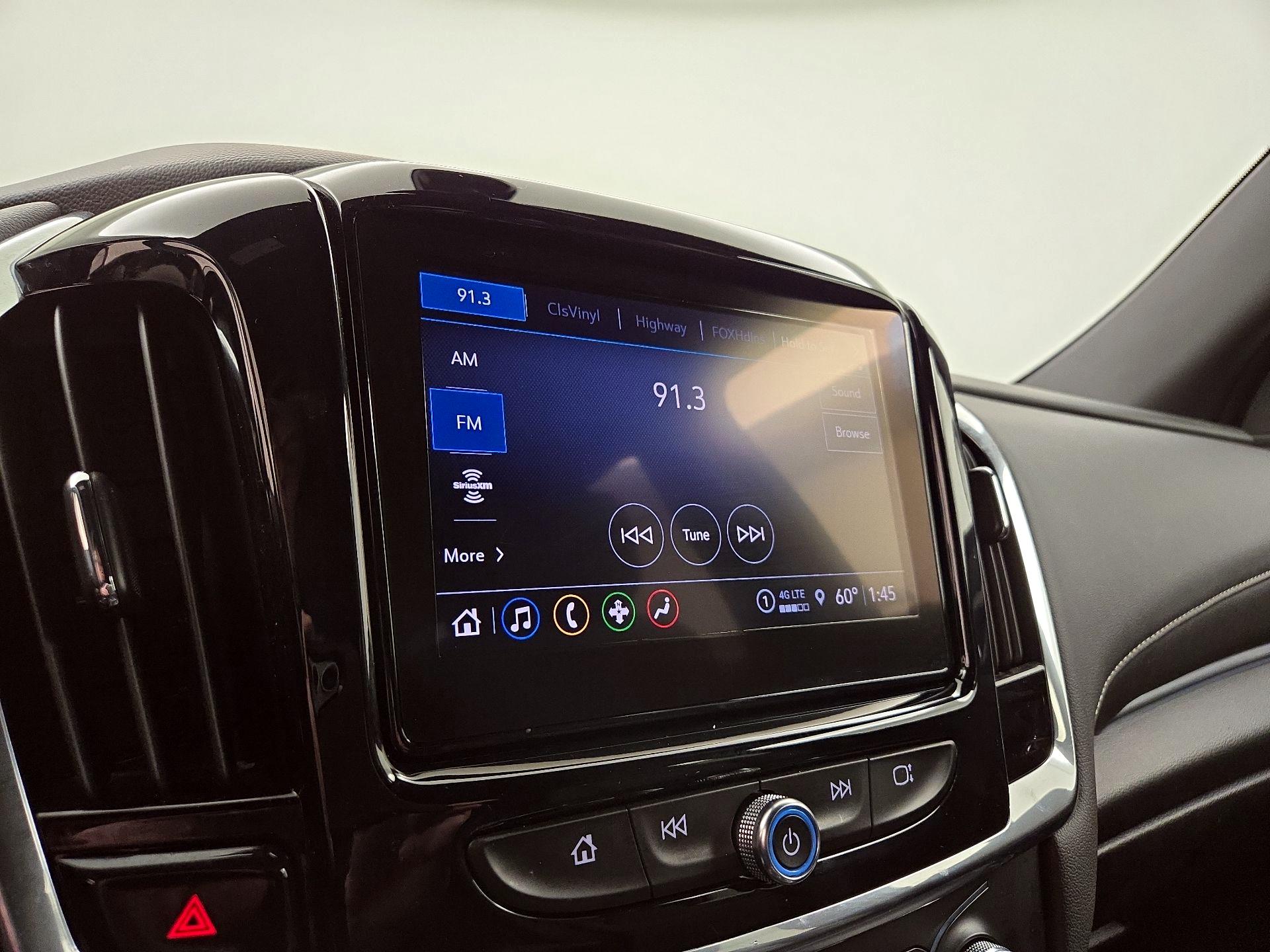 Thumbnail: 2023 Chevrolet Traverse - 15