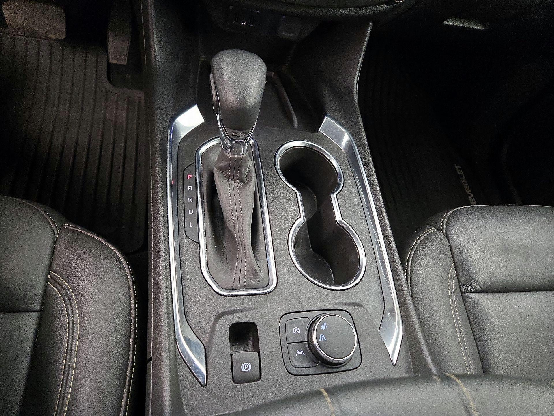 Thumbnail: 2023 Chevrolet Traverse - 17