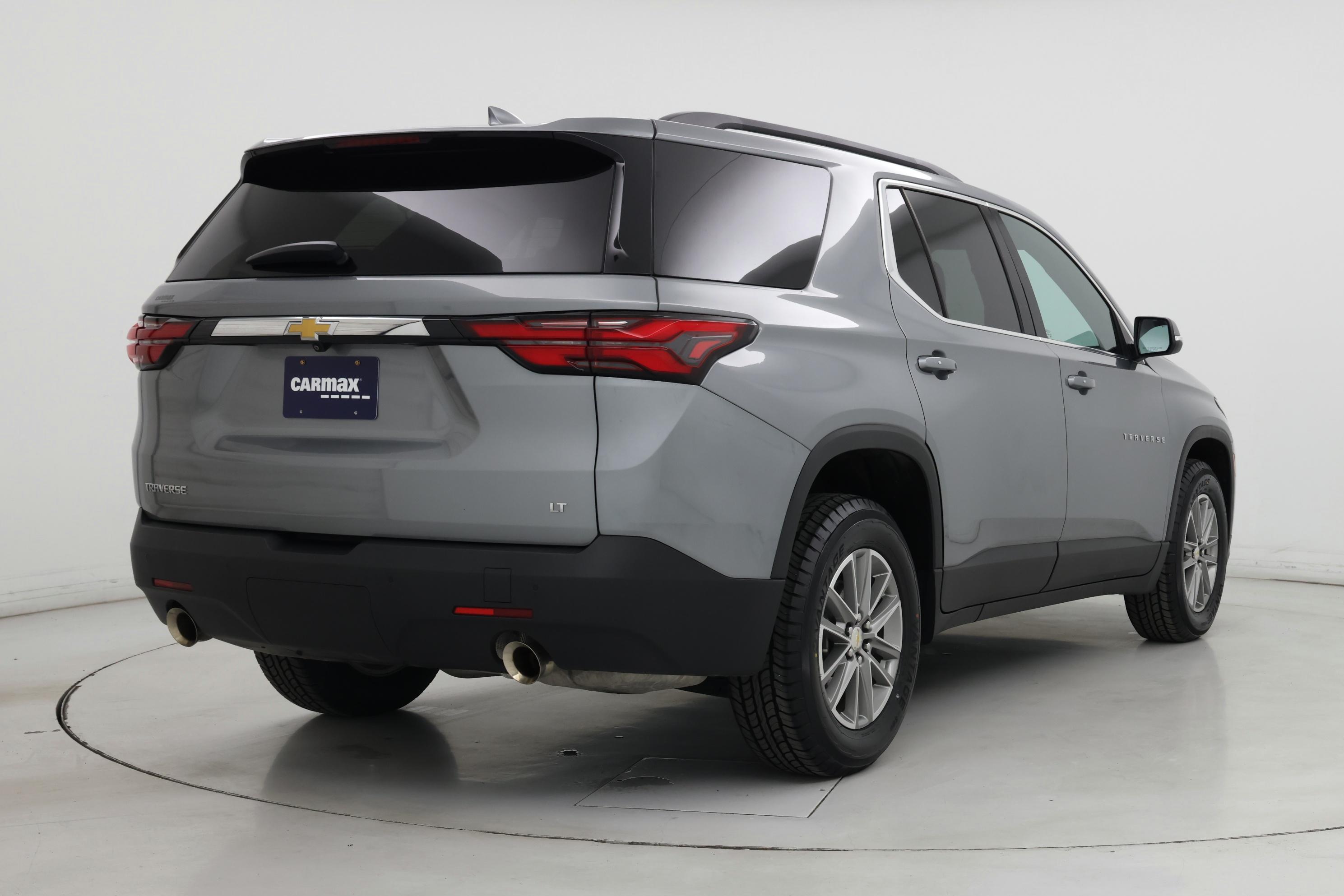 Thumbnail: 2023 Chevrolet Traverse - 8
