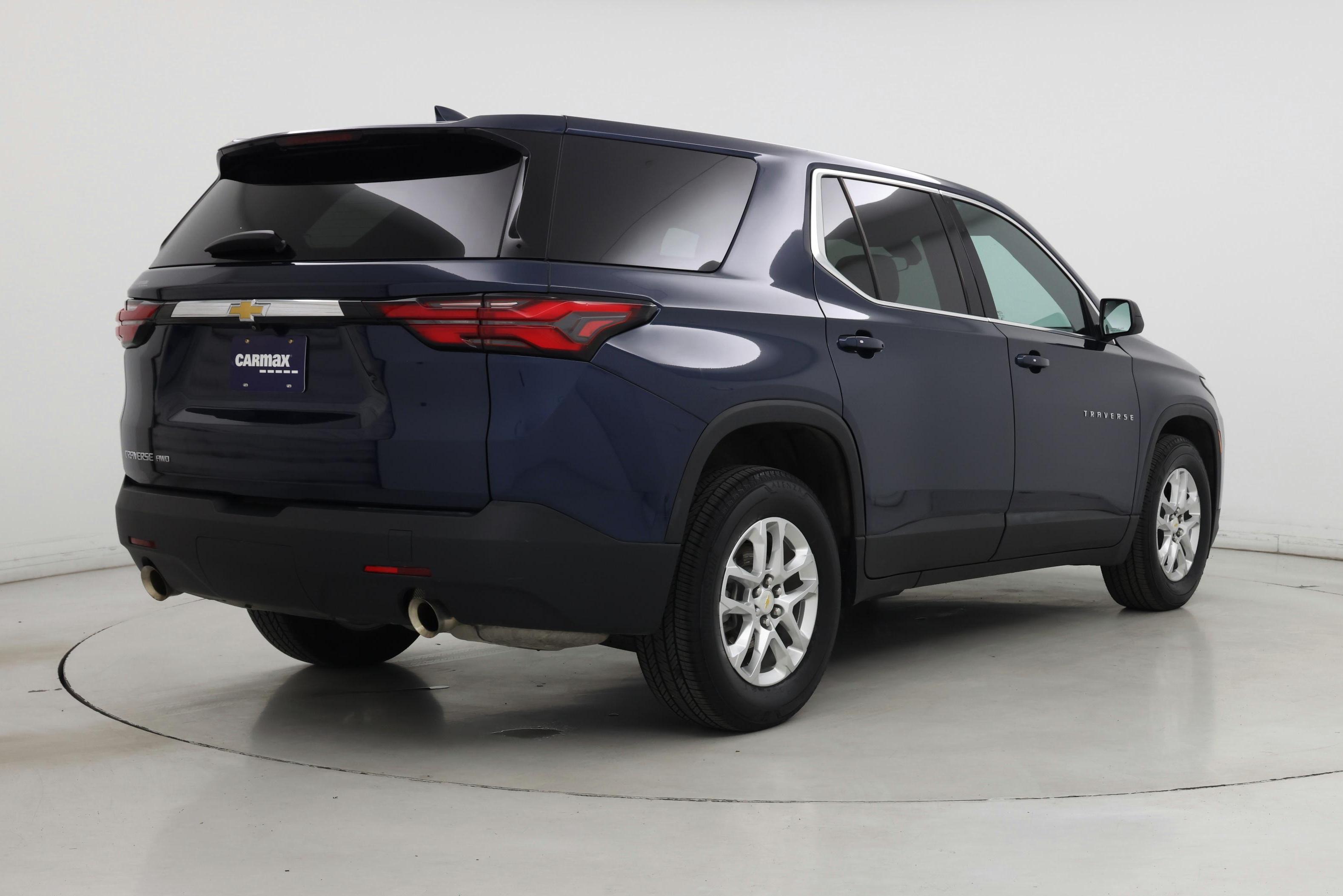 Thumbnail: 2023 Chevrolet Traverse - 8