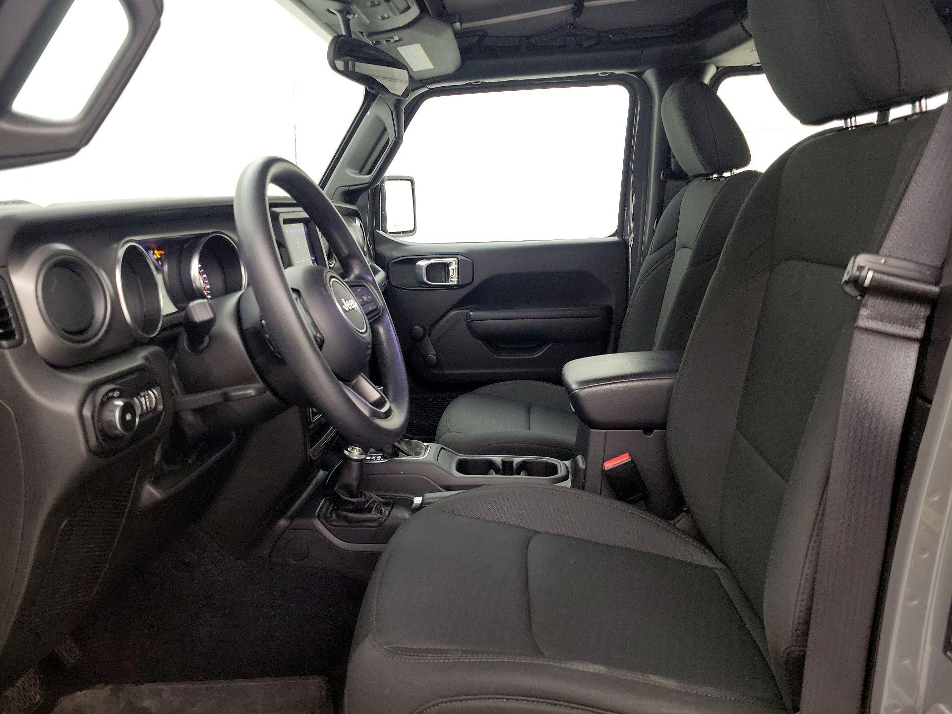 Thumbnail: 2022 Jeep Wrangler - 19