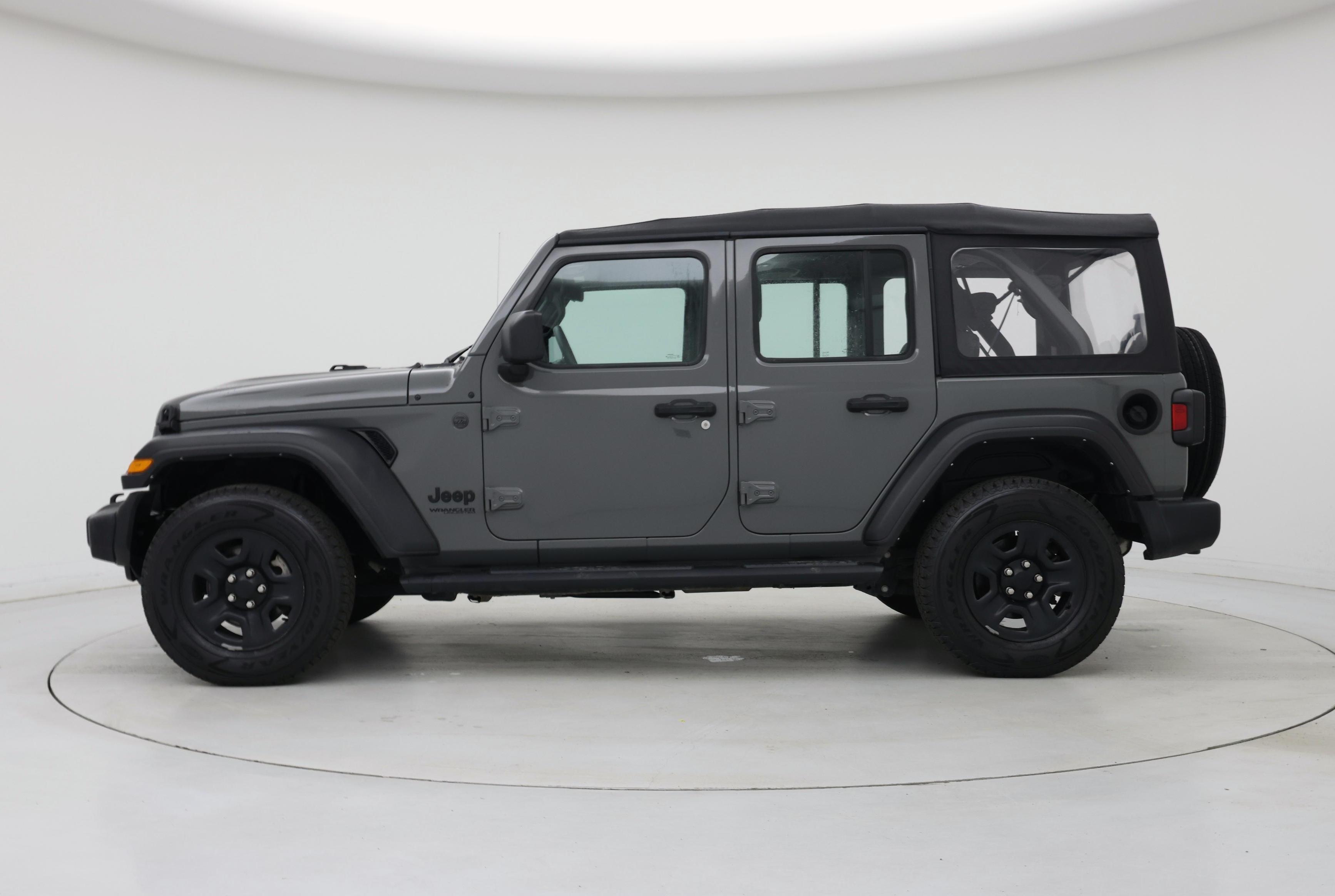Thumbnail: 2022 Jeep Wrangler - 3