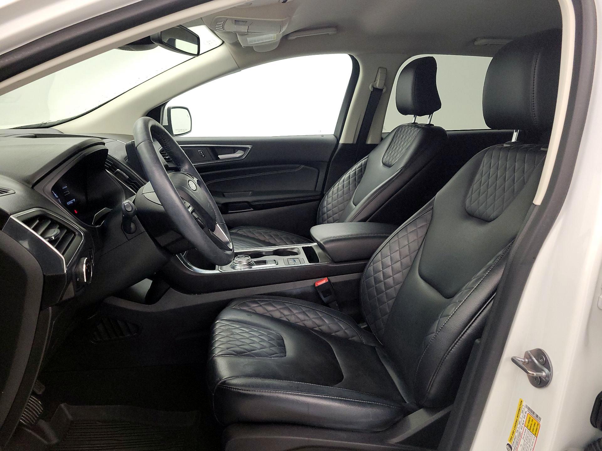 Thumbnail: 2023 Ford Edge - 11