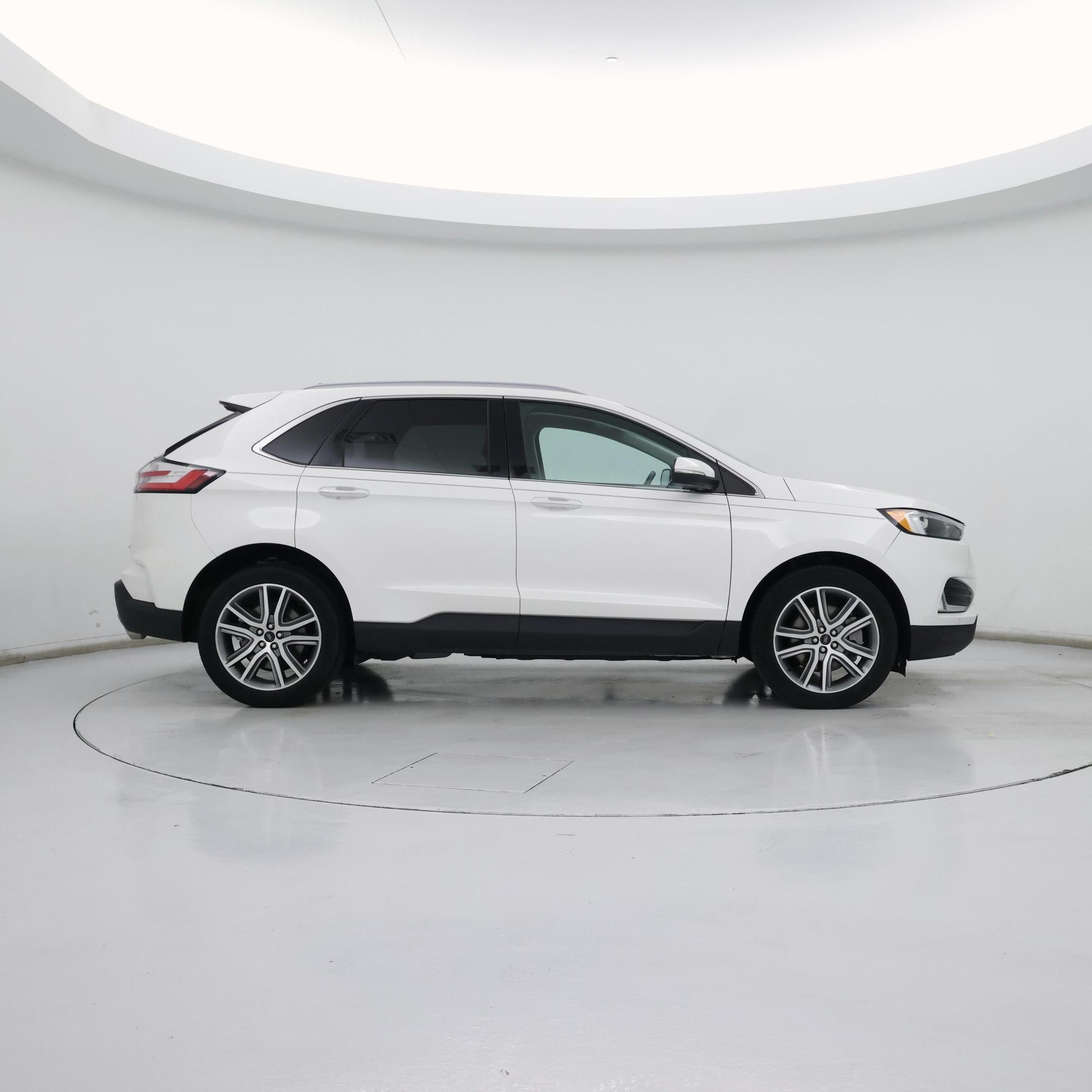 Thumbnail: 2023 Ford Edge - 7