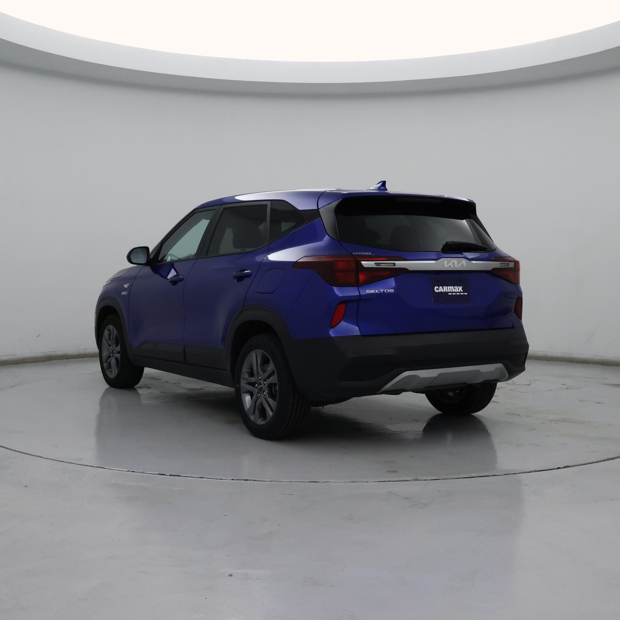 Thumbnail: 2023 Kia Seltos - 2