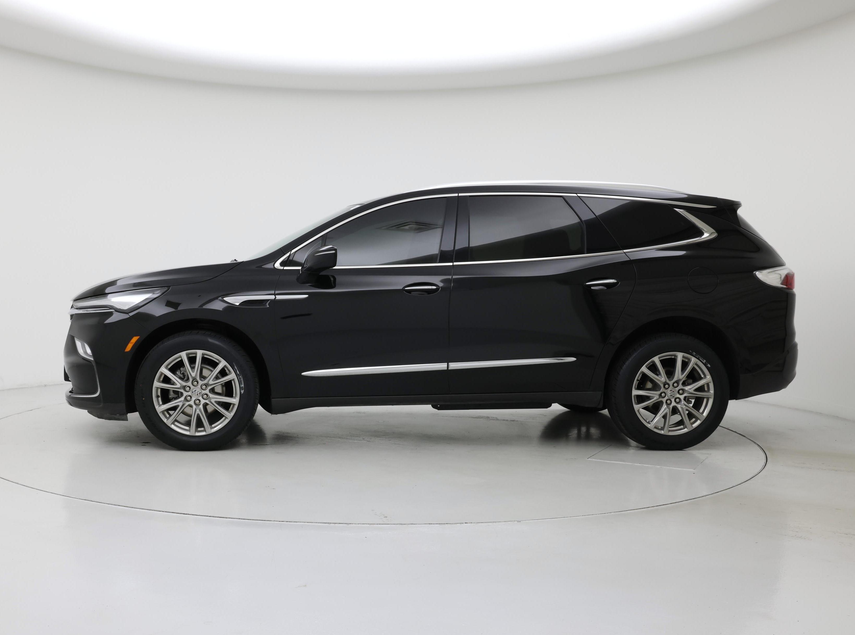 Thumbnail: 2023 Buick Enclave - 3