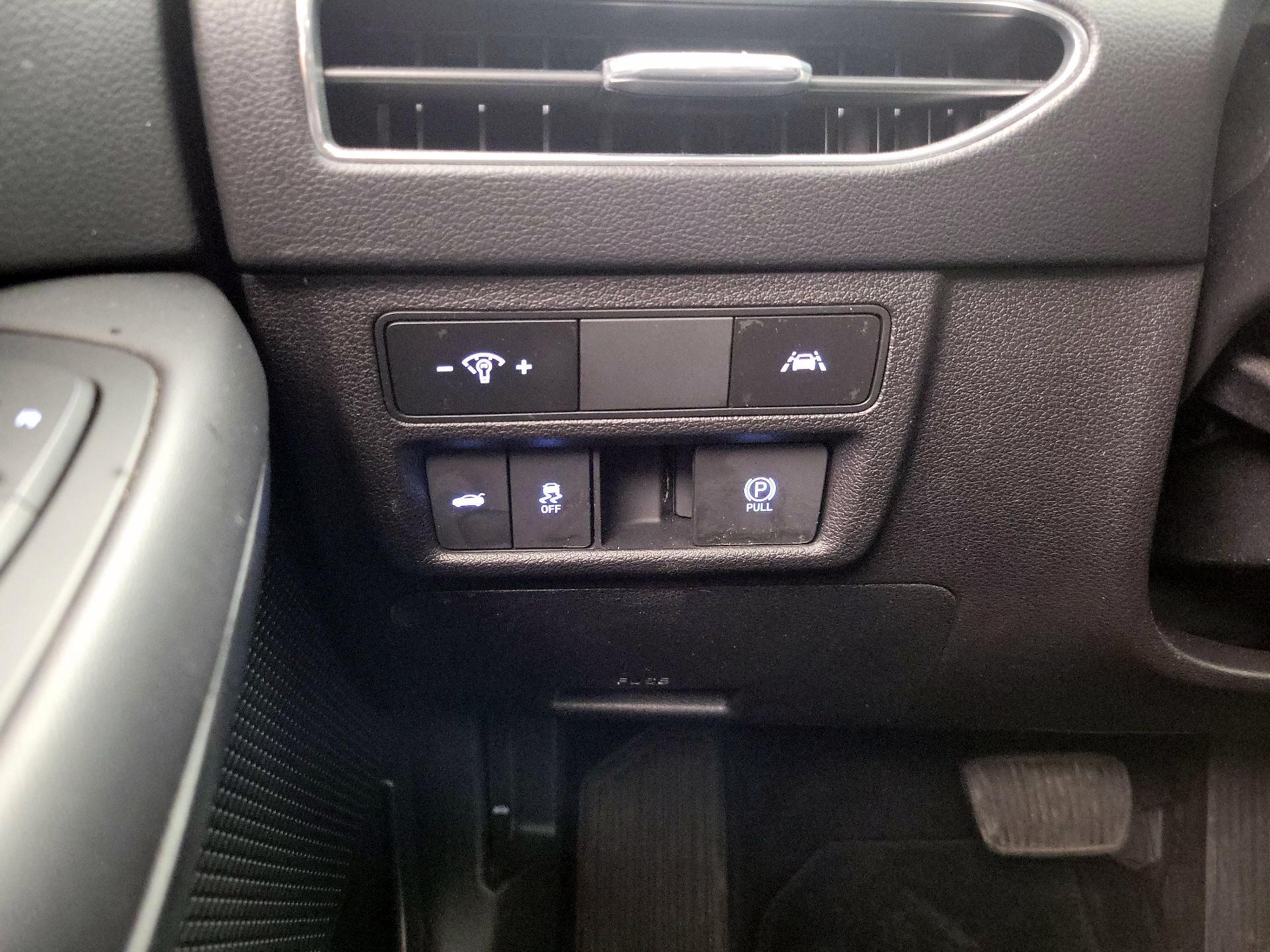 Thumbnail: 2023 Hyundai Sonata - 13