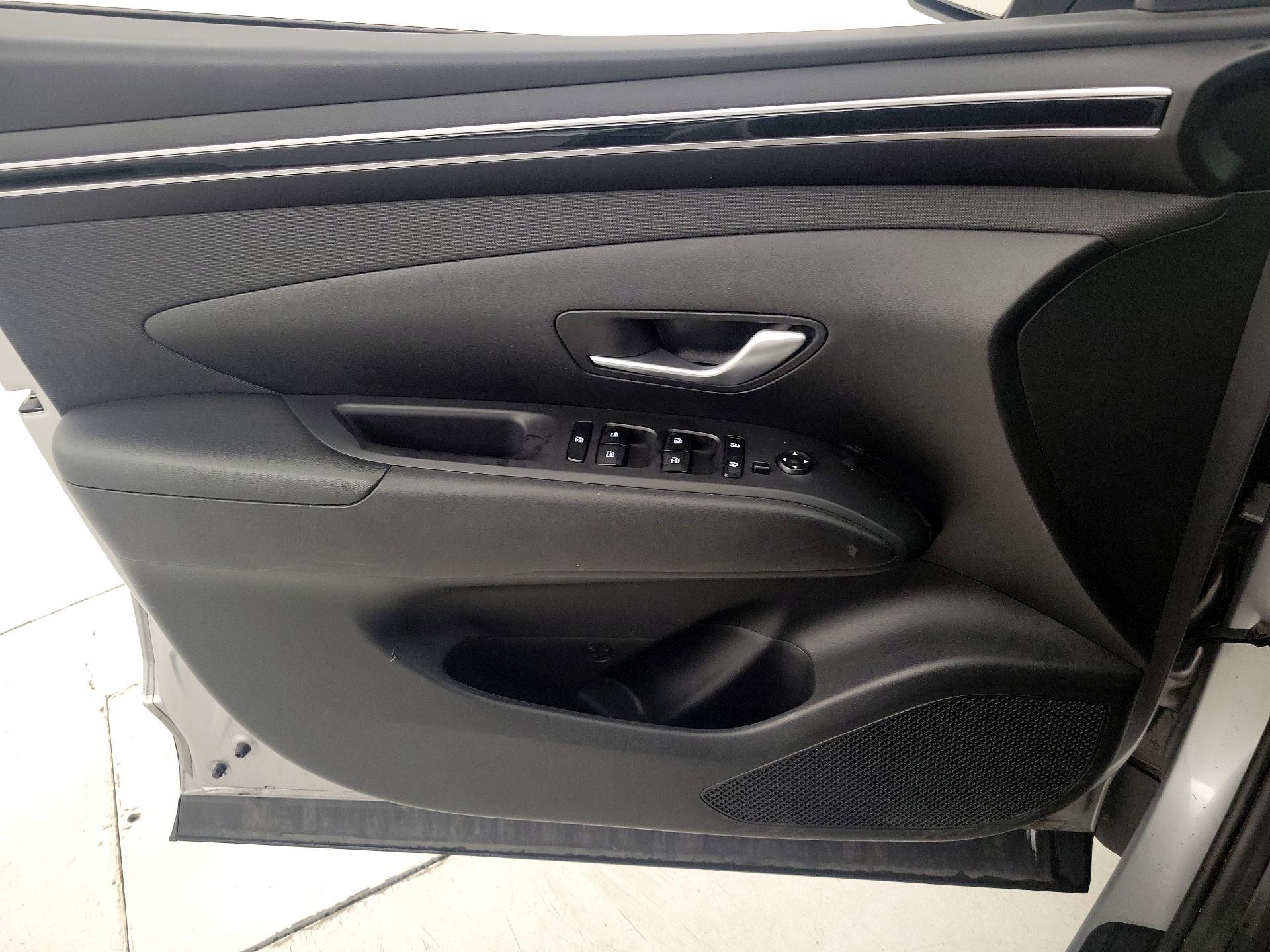 Thumbnail: 2023 Hyundai Tucson - 12