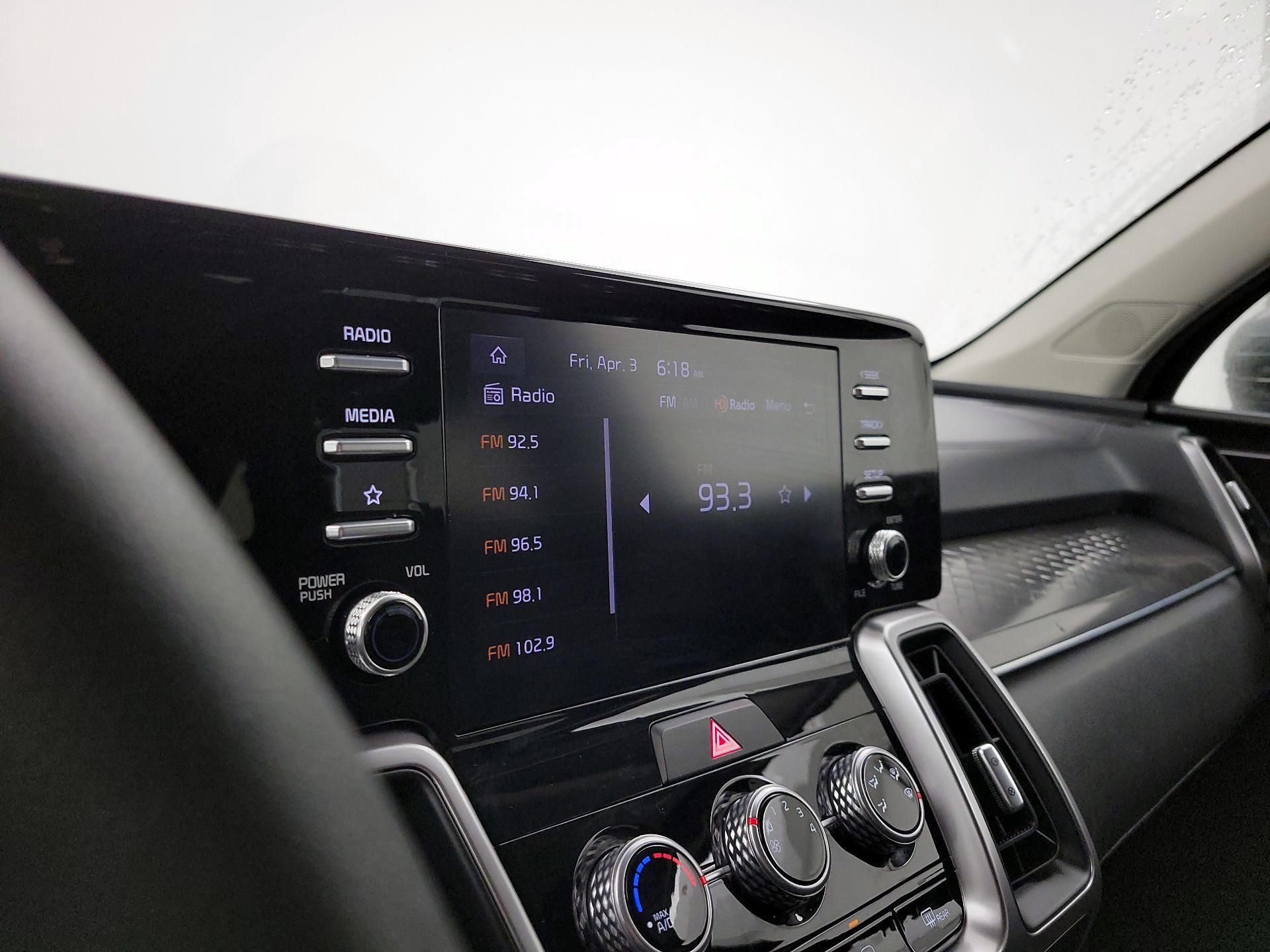 Thumbnail: 2023 Kia Sorento - 15