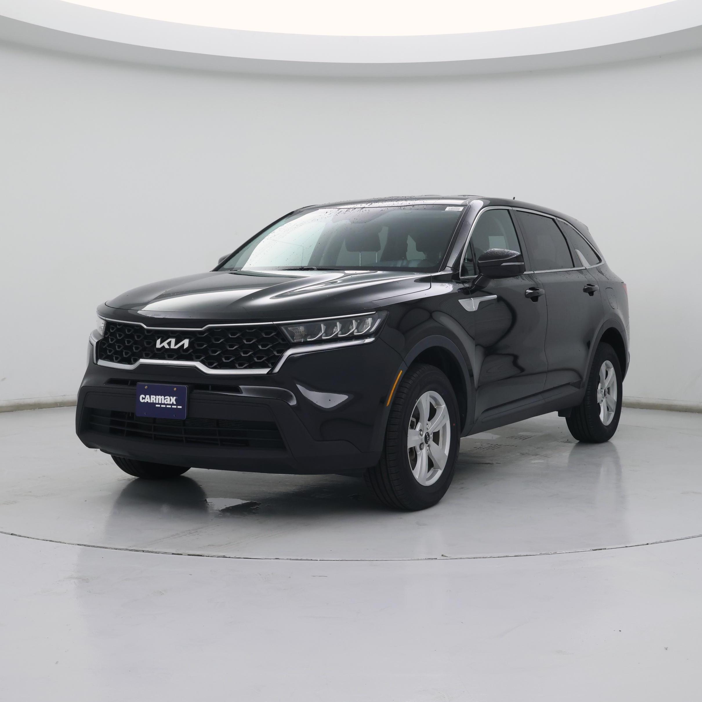 Thumbnail: 2023 Kia Sorento - 4