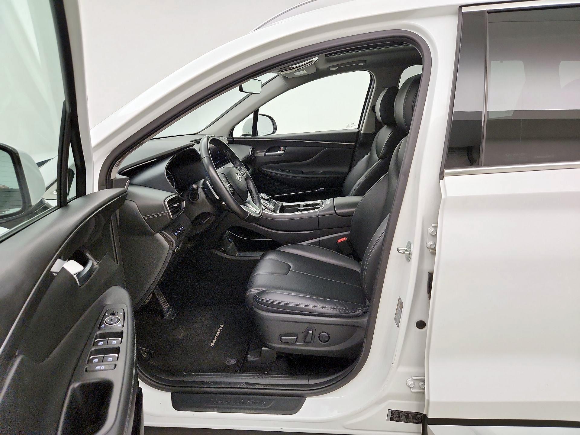 Thumbnail: 2023 Hyundai Santa Fe - 11