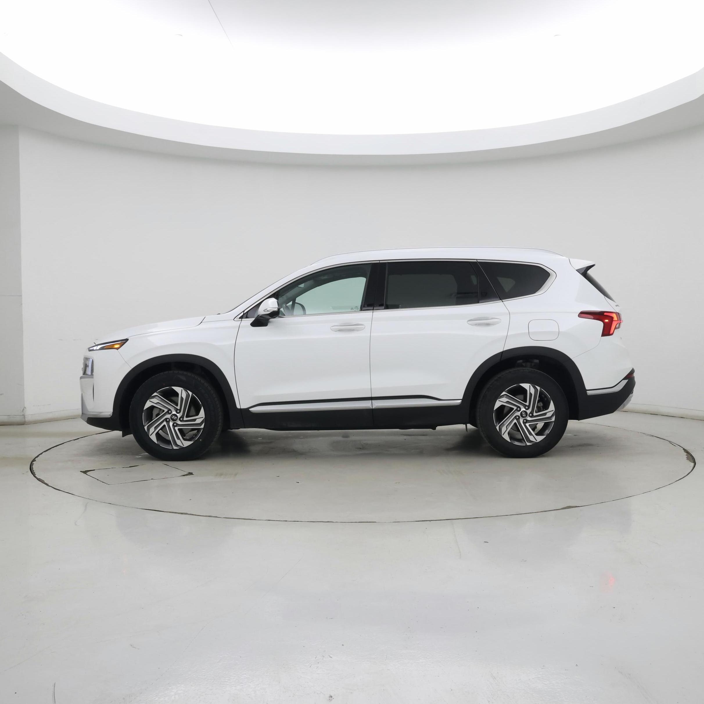 Thumbnail: 2023 Hyundai Santa Fe - 3