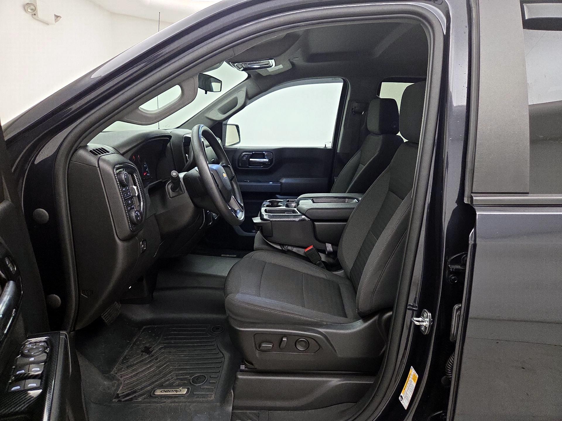 Thumbnail: 2022 Chevrolet Silverado 1500 - 11