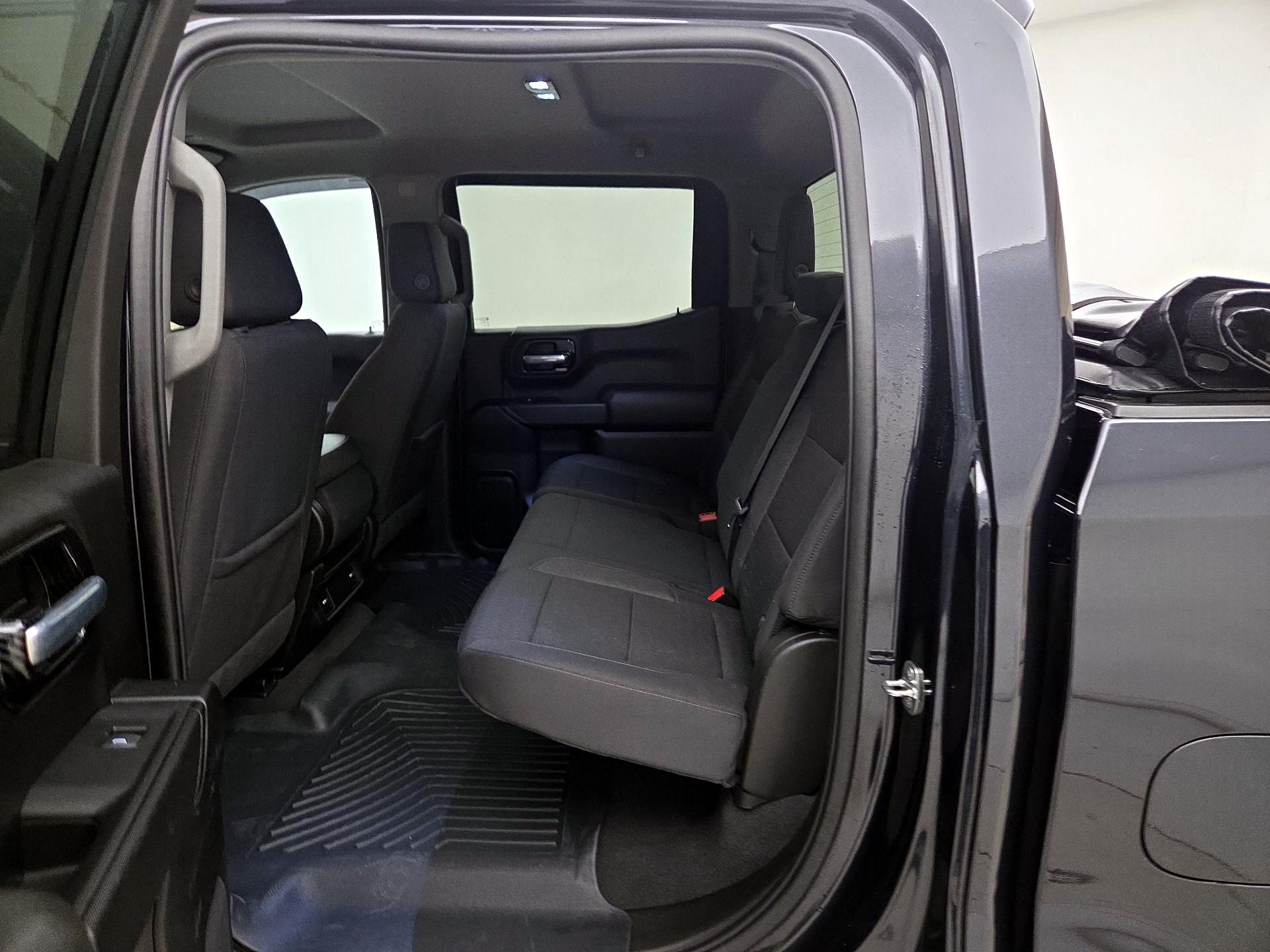 Thumbnail: 2022 Chevrolet Silverado 1500 - 19
