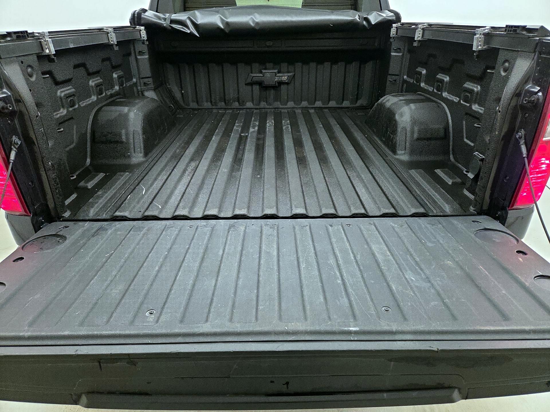 Thumbnail: 2022 Chevrolet Silverado 1500 - 20