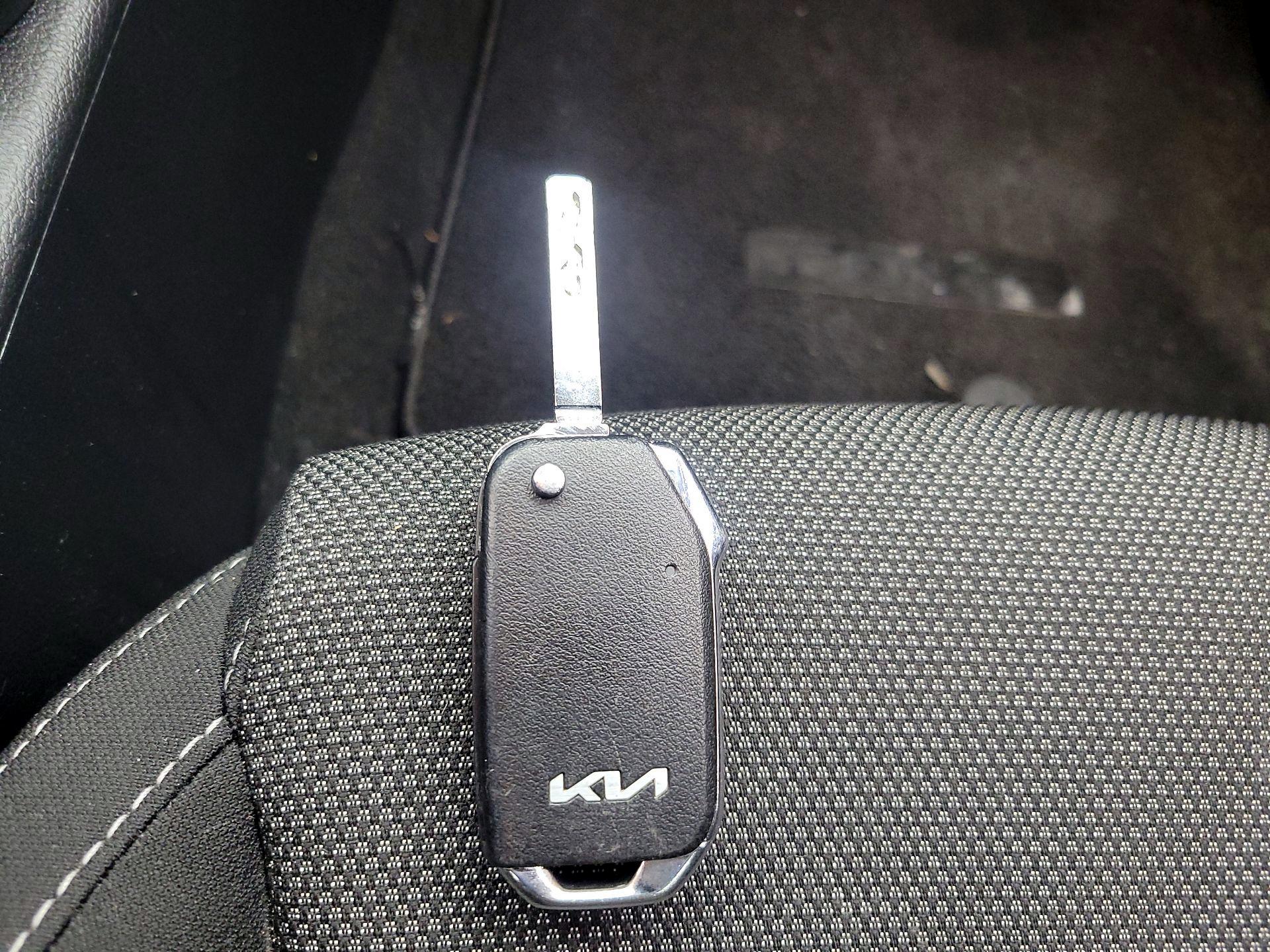 Thumbnail: 2023 Kia Forte - 20