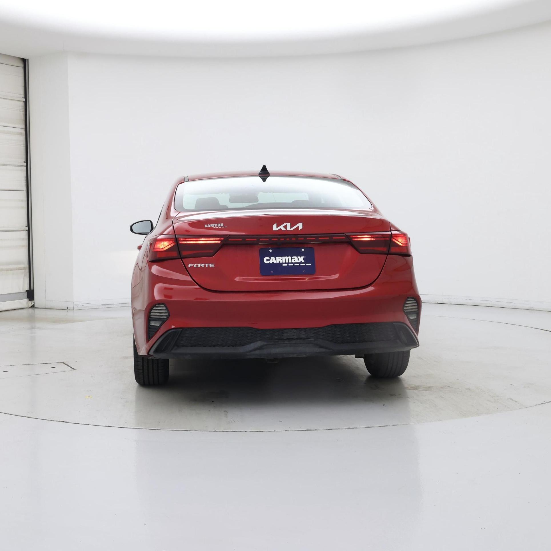 Thumbnail: 2023 Kia Forte - 6