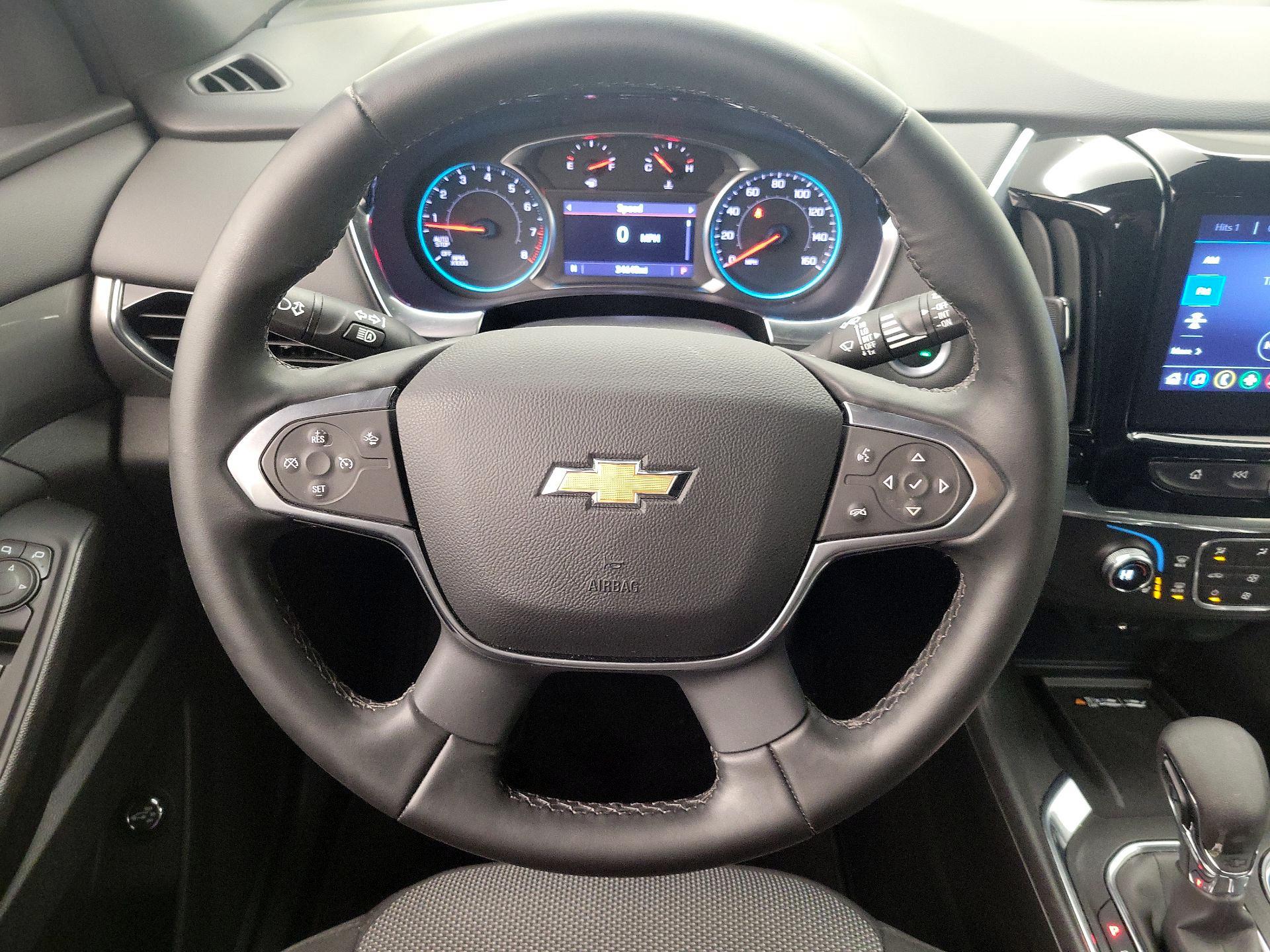 Thumbnail: 2023 Chevrolet Traverse - 10