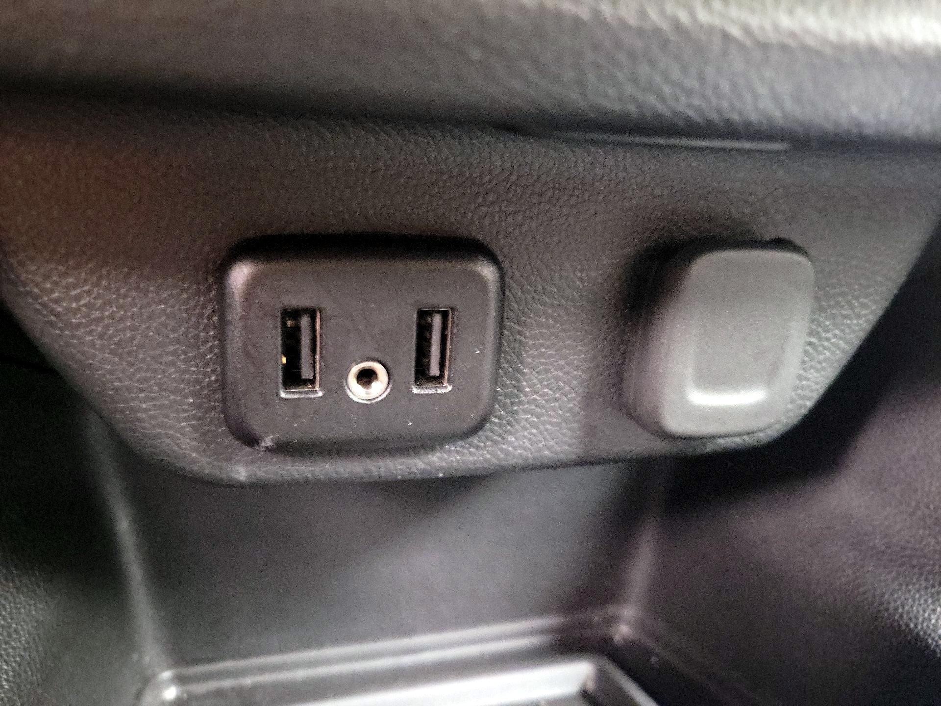 Thumbnail: 2023 Chevrolet Traverse - 18