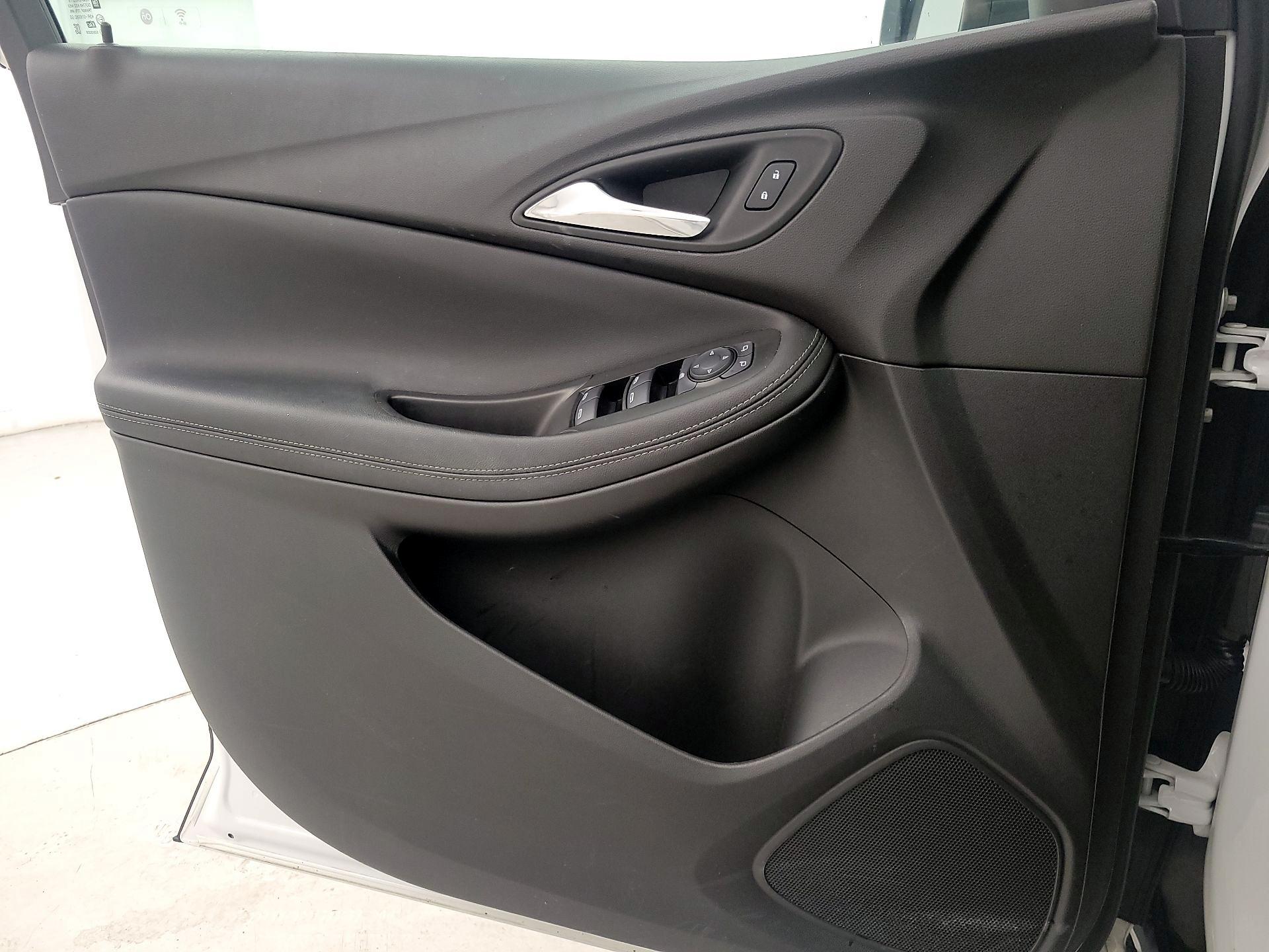 Thumbnail: 2022 Buick Encore GX - 12