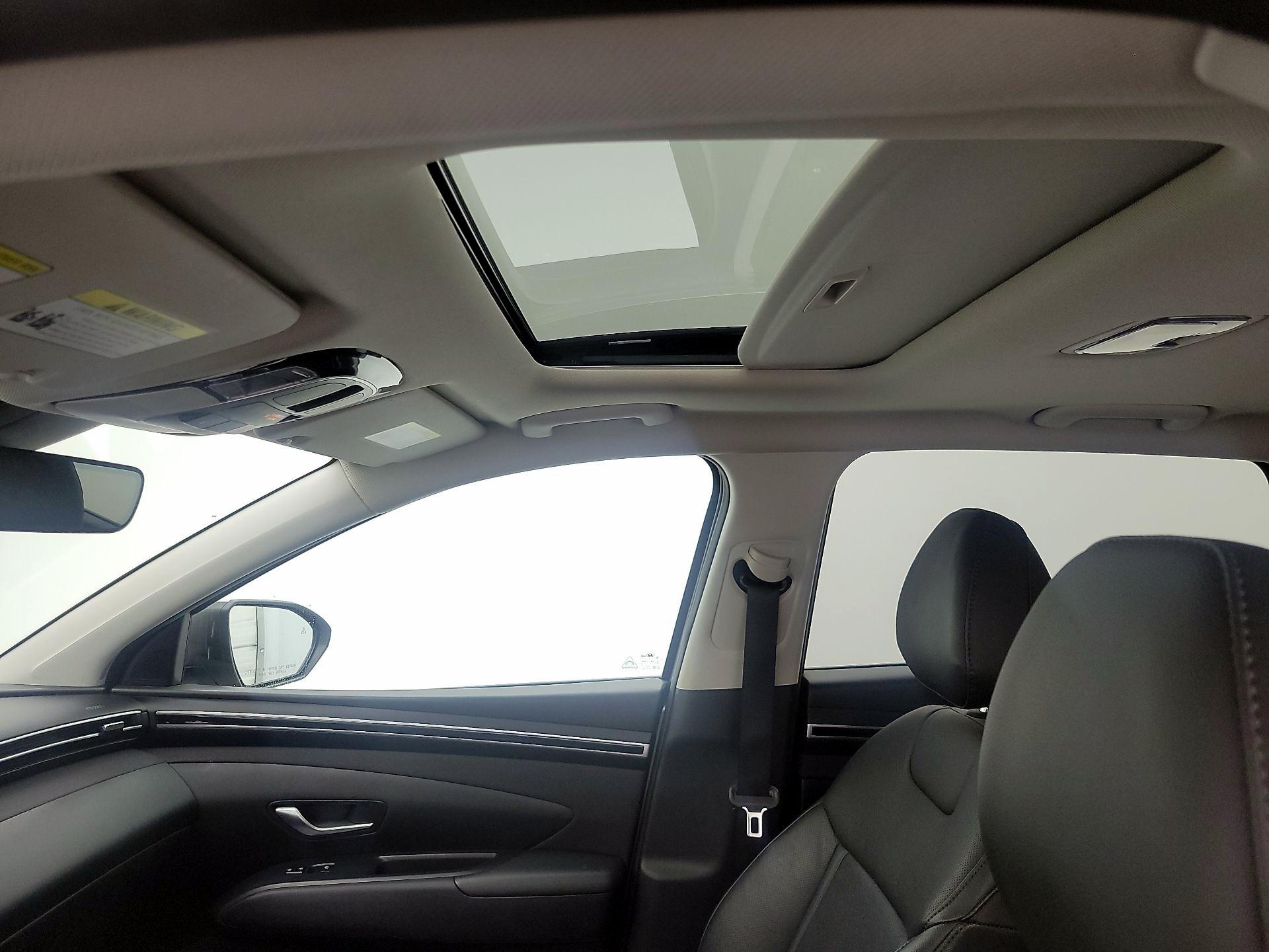 Thumbnail: 2023 Hyundai Tucson - 19