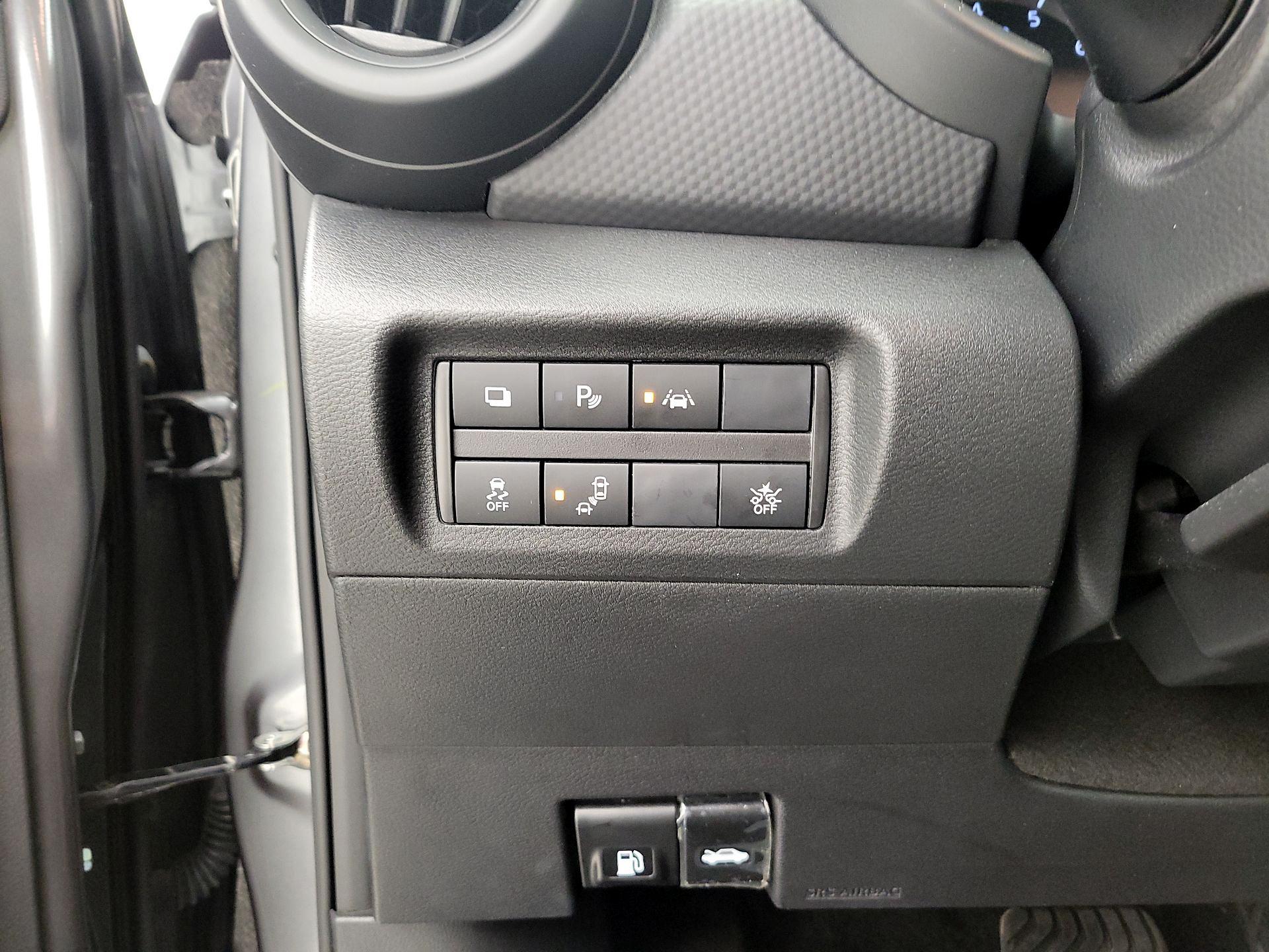 Thumbnail: 2025 Nissan Kicks - 11