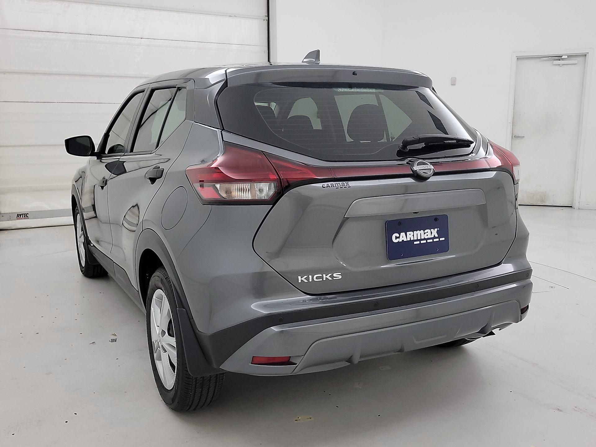 Thumbnail: 2025 Nissan Kicks - 7