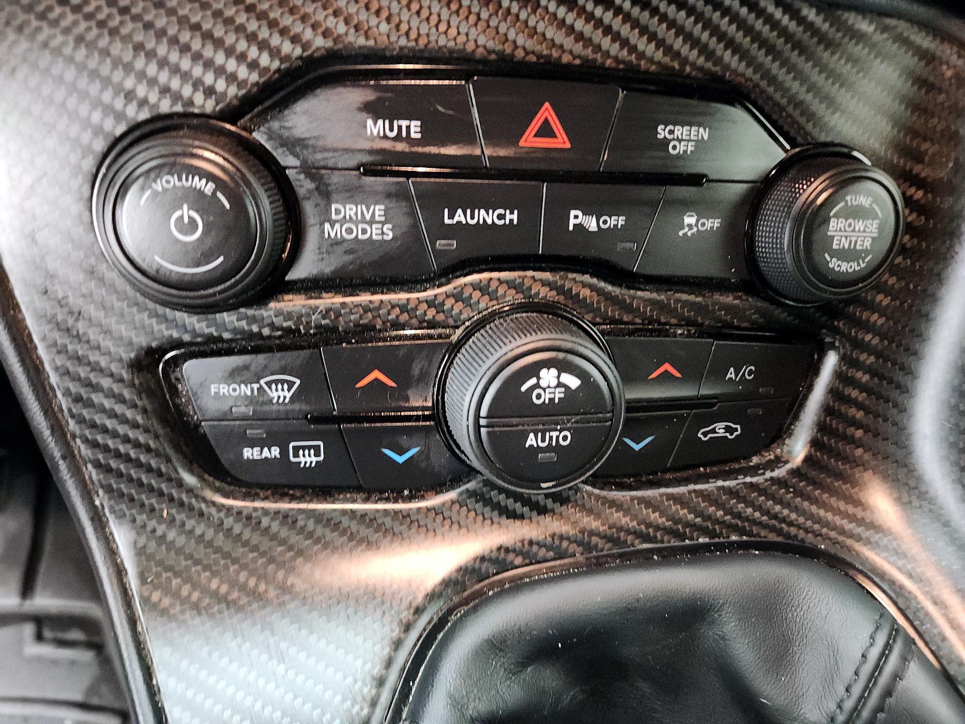 Thumbnail: 2021 Dodge Challenger - 17